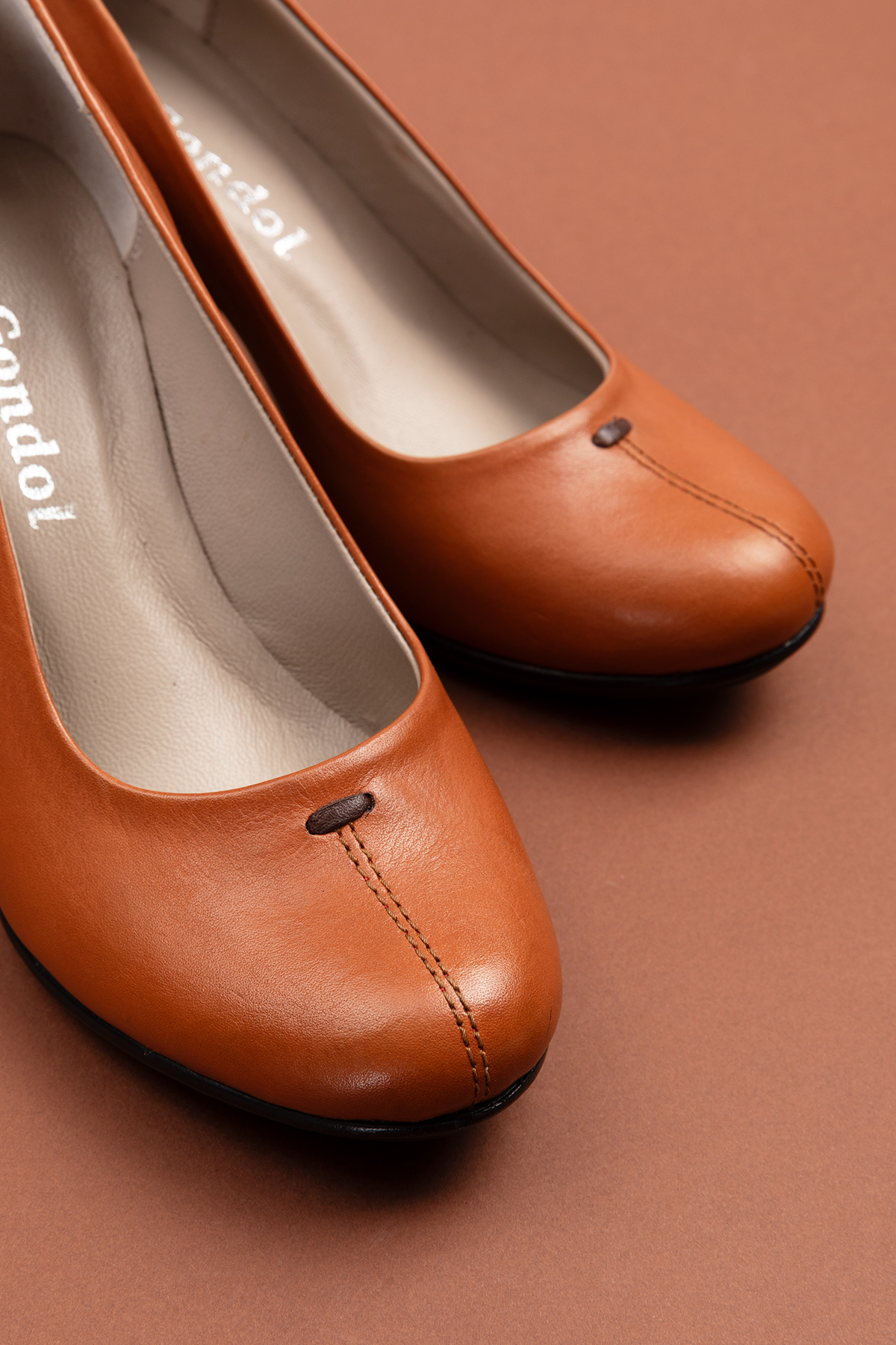 Gondol Kadın Hakiki Deri Klasik Topuklu Ayakkabı vdt.660 - Görsel 4