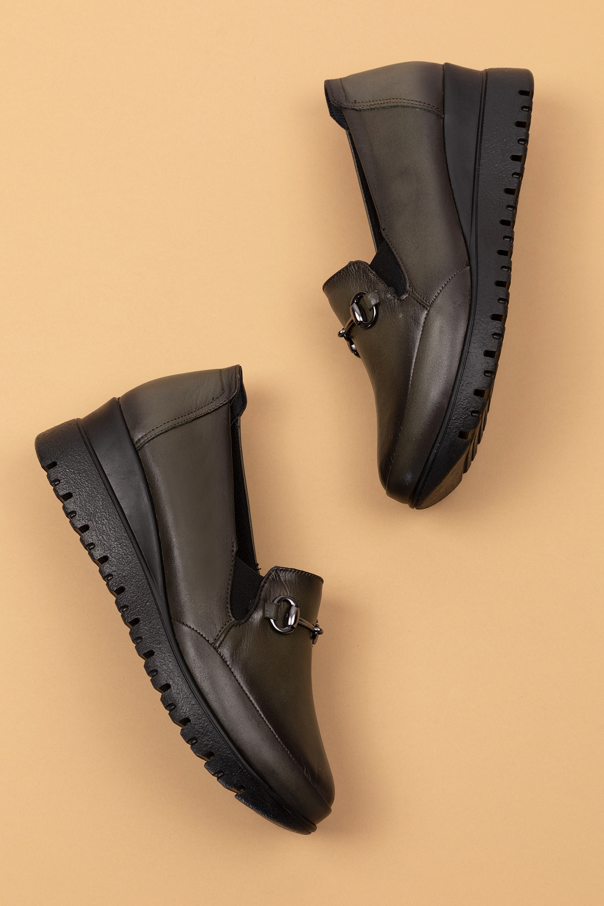 Gondol Kadın Hakiki Deri Anatomik Taban Tokalı Casual Ayakkabı pyt.6210 - Görsel 4