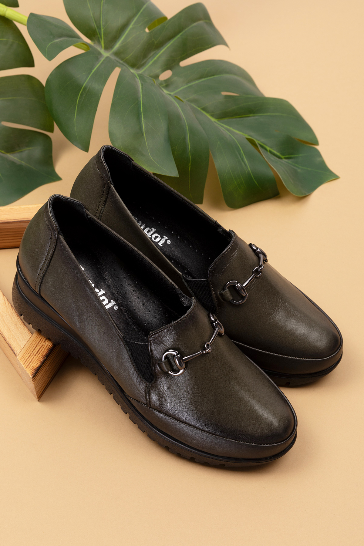 Gondol Kadın Hakiki Deri Anatomik Taban Tokalı Casual Ayakkabı pyt.6210 - Görsel 5