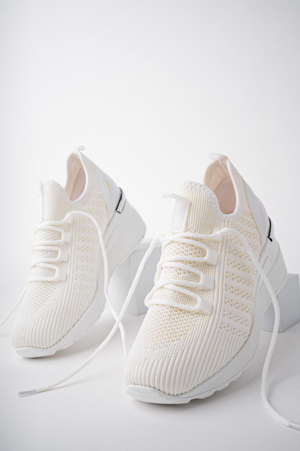 Muggo Muggo Beyaz TYRA Garantili Kadın Ortopedik Yüksek Taban Günlük Bağcıklı Triko Sneaker Spor Ayakkabı Flo'da! Beyaz - 3. görsel