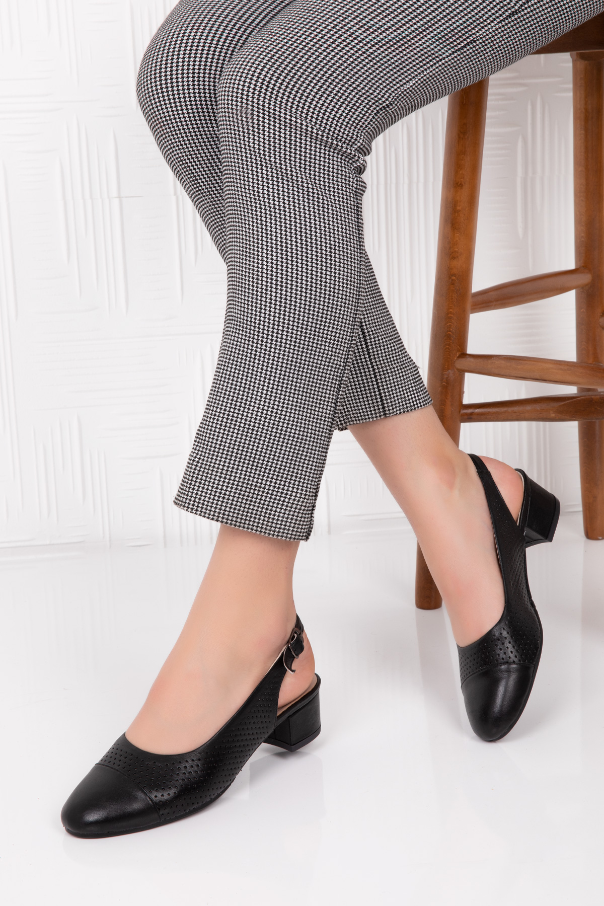 Gondol Hakiki Deri Yumuşak Dokulu Günlük Ayakkabı vdt.37 - Görsel 2