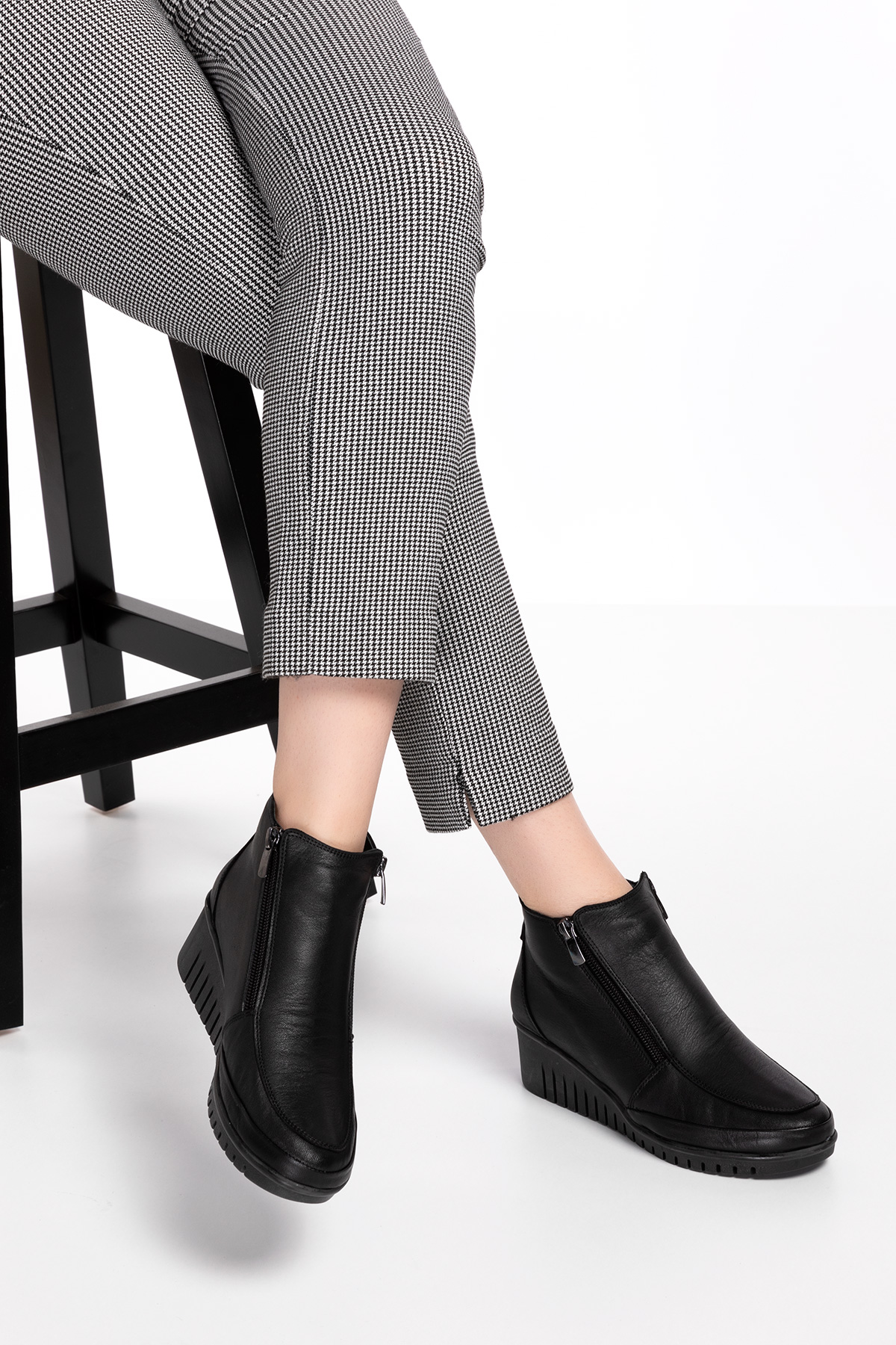 Gondol Kadın Hakiki Deri Çift Fermuarlı Kolay Giyim Bot esfa.2450 - Görsel 3