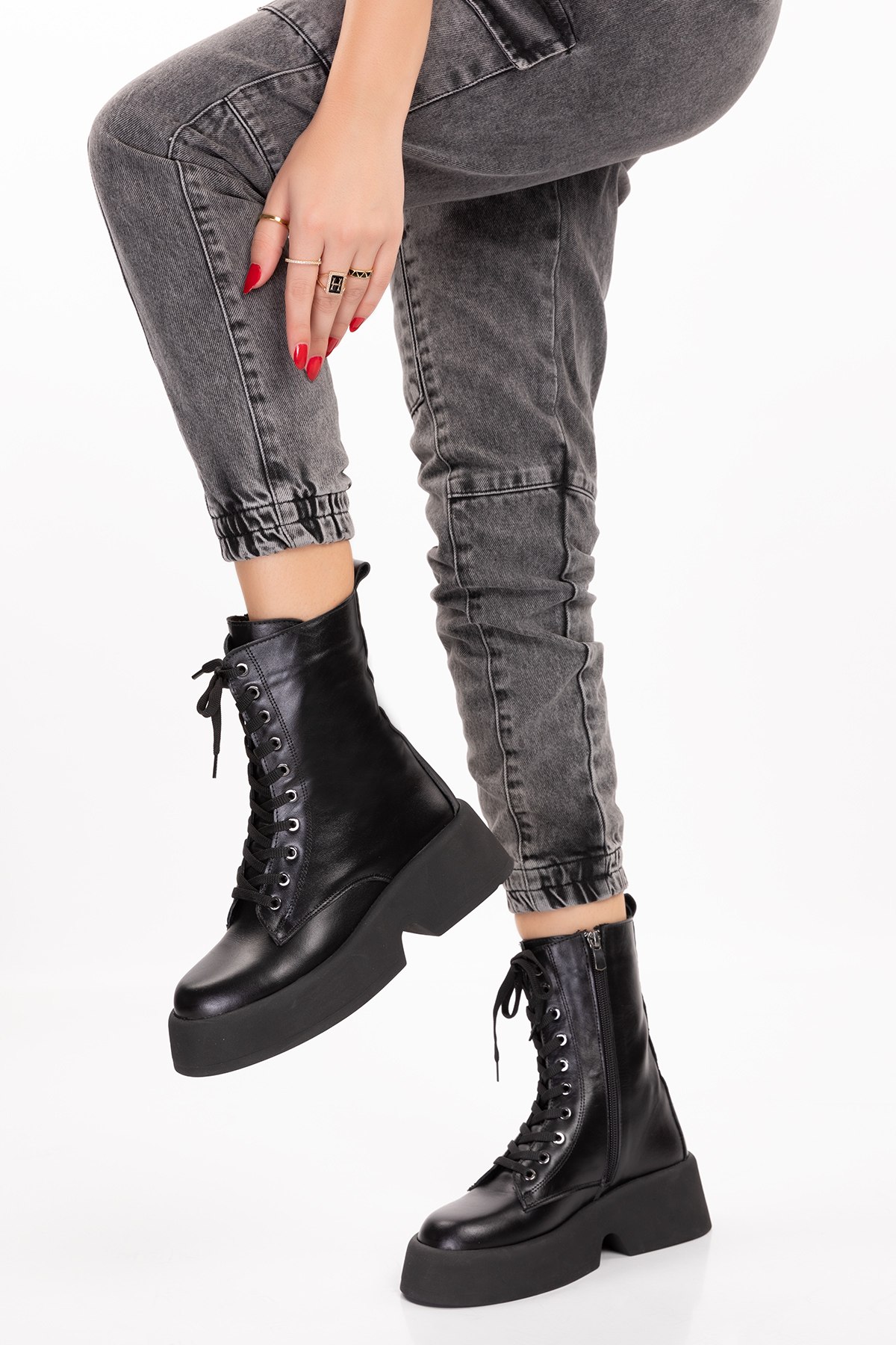 Gondol Kadın Hakiki Deri Hafif Taban Şık Bot rg.35231 - Görsel 5