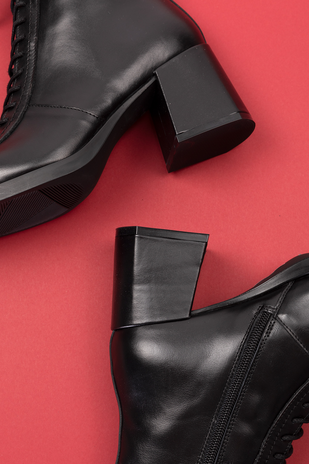 Gondol Kadın Hakiki Deri Bağcık Detaylı Fermuarlı Bot Ast.79 - Görsel 3