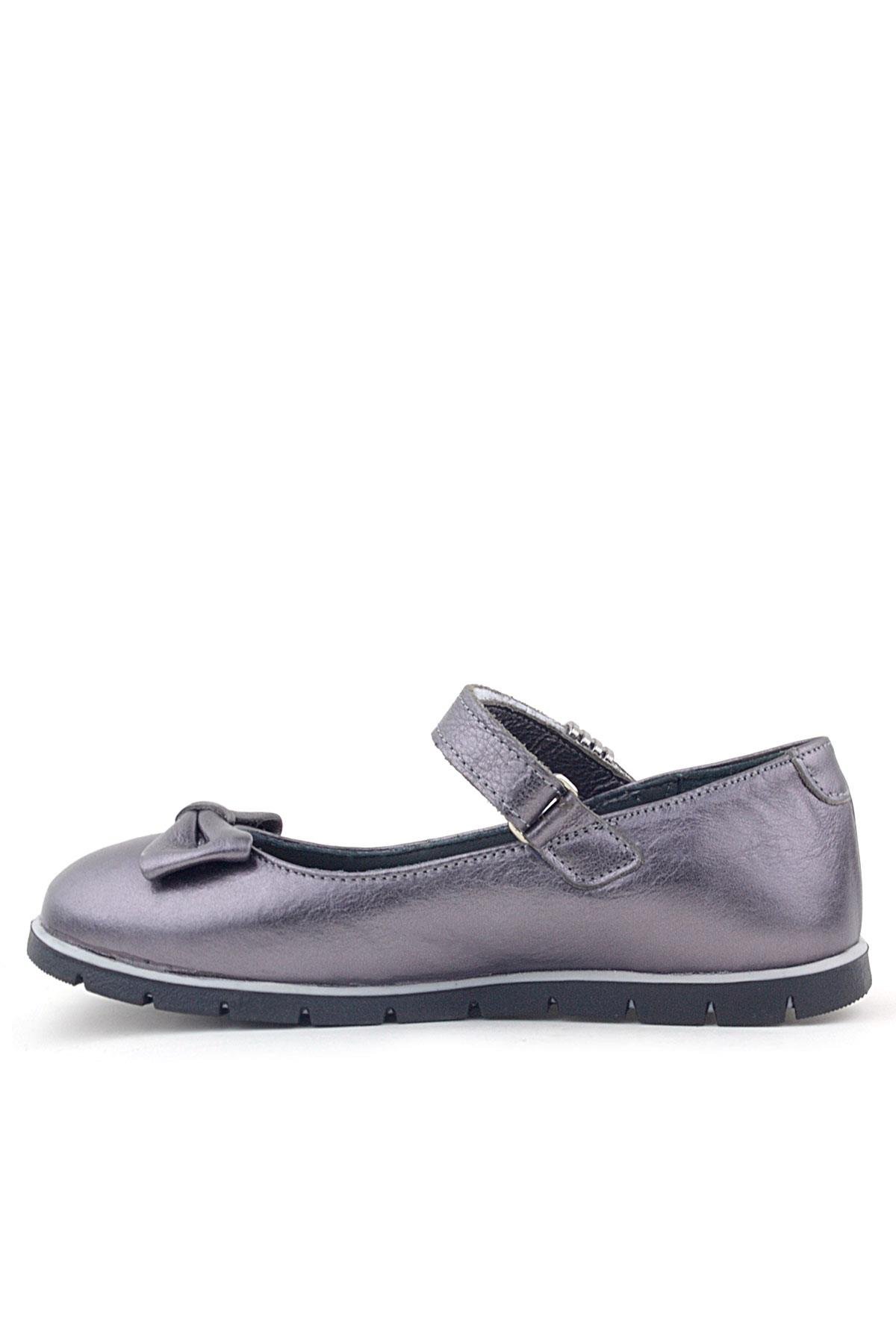 Hakiki Deri Platin Toka Detaylı Cırtlı Kız Çocuk Babet Ayakkabı - Görsel 5