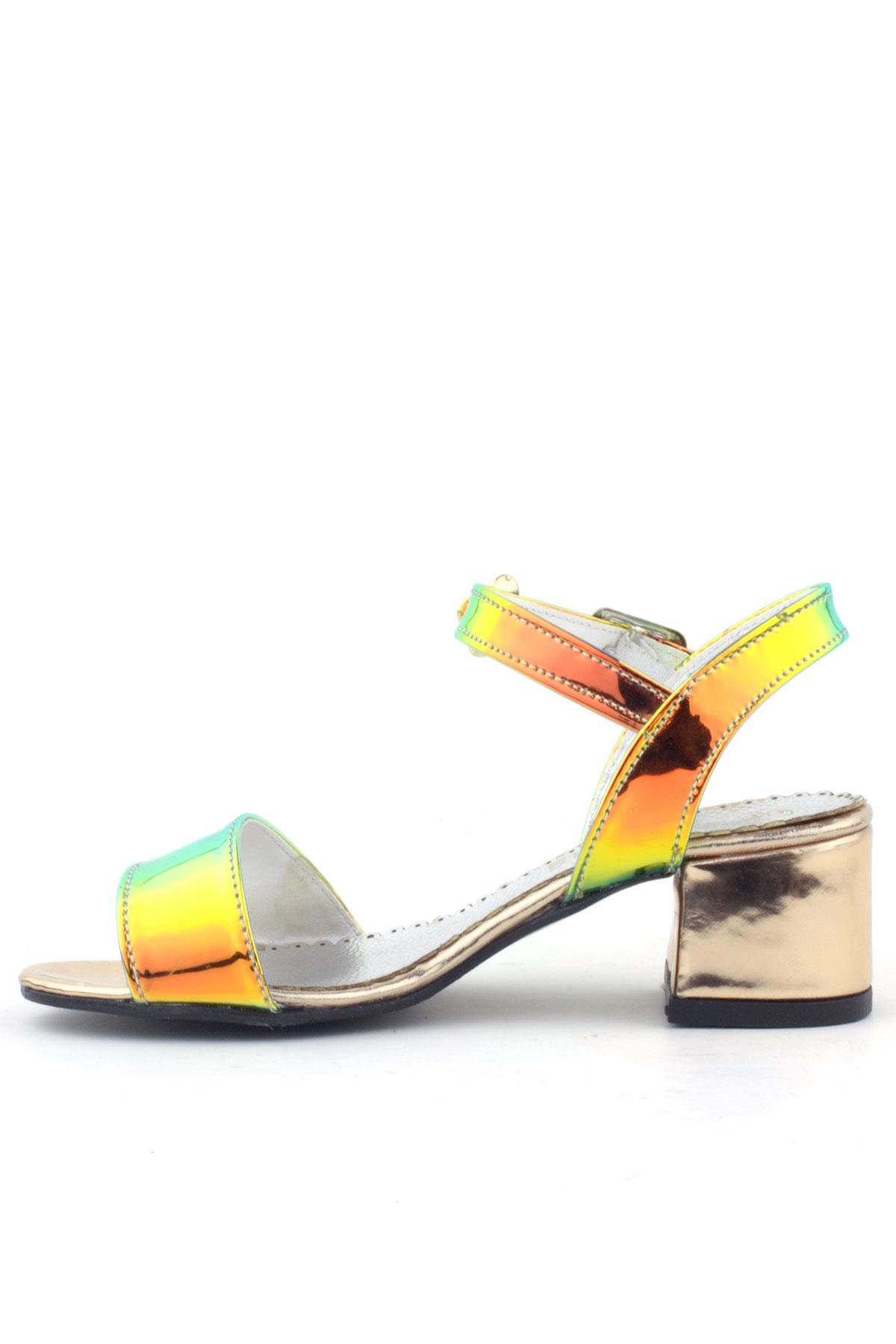 Pony Hologram Bakır Yeşil Kalın Topuklu Çiçek Detaylı Kız Çocuk Abiye Ayakkabı - Görsel 4