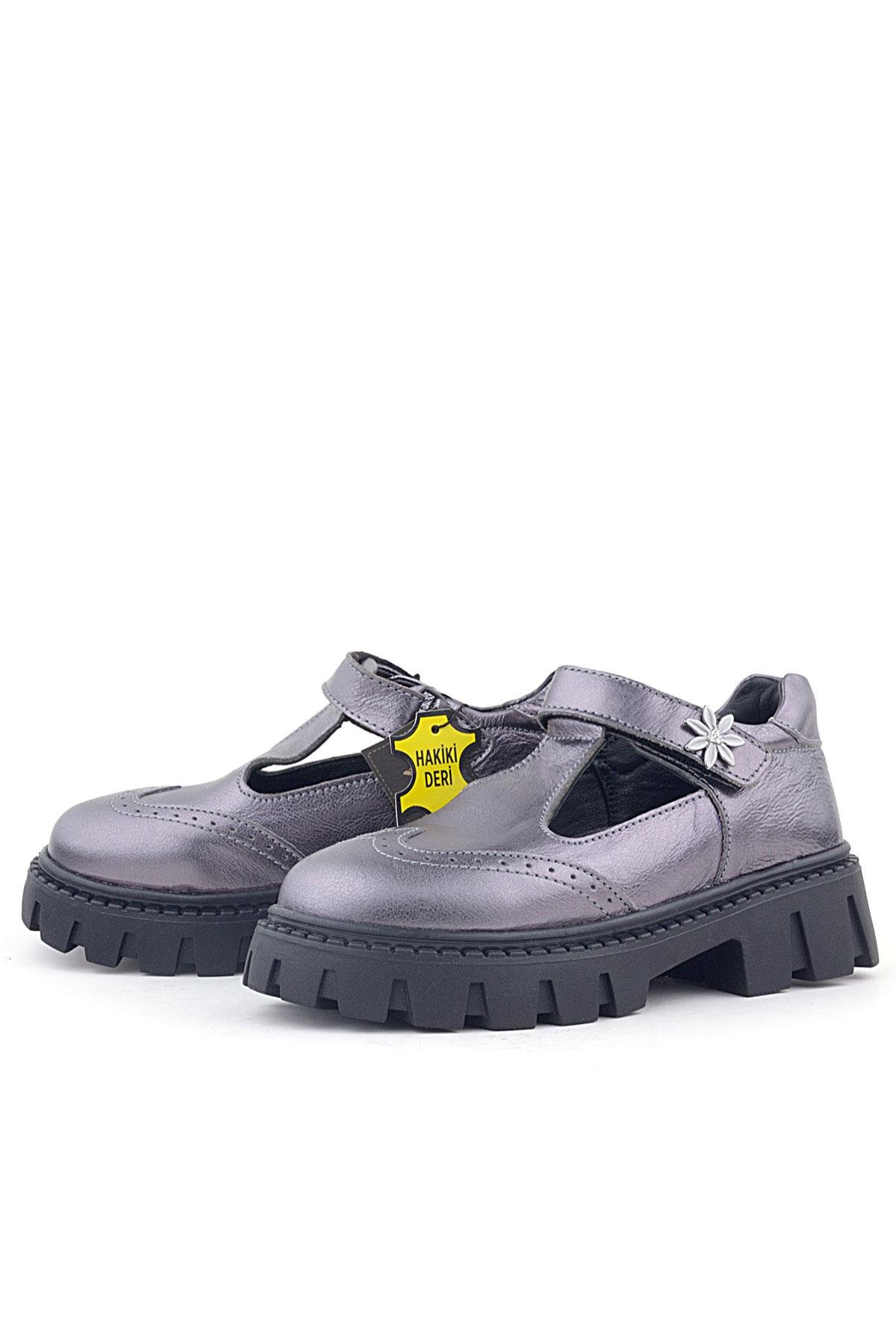 Hakiki Deri Platin Çiçek Detaylı Cırtlı Kız Çocuk Okul Ayakkabı - Görsel 5
