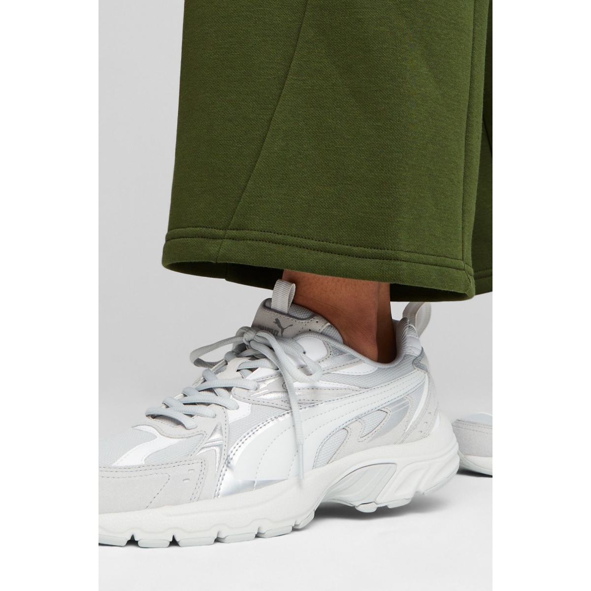 Milenio Tech Suede Kadın Gri Koşu Ayakkabısı (393489-02) - Görsel 11