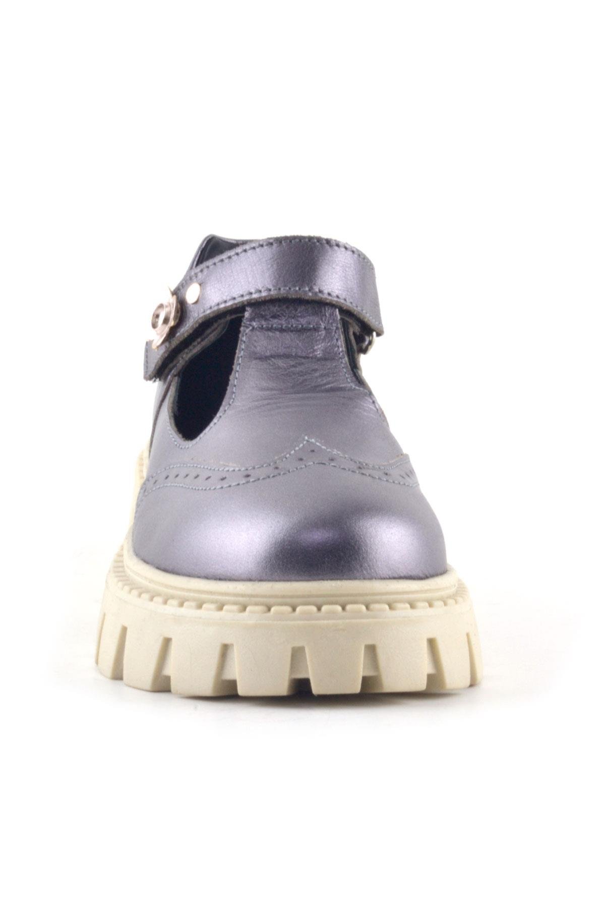 Hakiki Deri Platin Krem Tabanlı Çiçek Detaylı Kız Çocuk Günlük Ayakkabı - Görsel 4