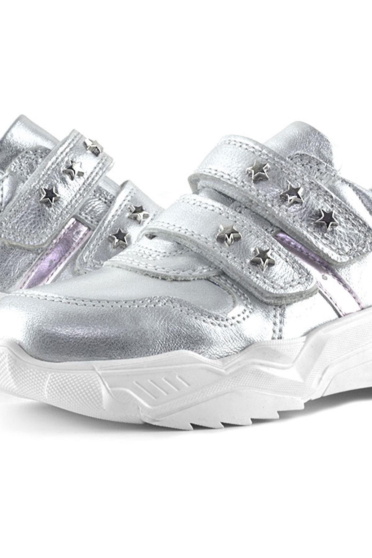 Hakiki Deri Gümüş Yıldız Detaylı Kız Çocuk Spor Ayakkabı - Görsel 8