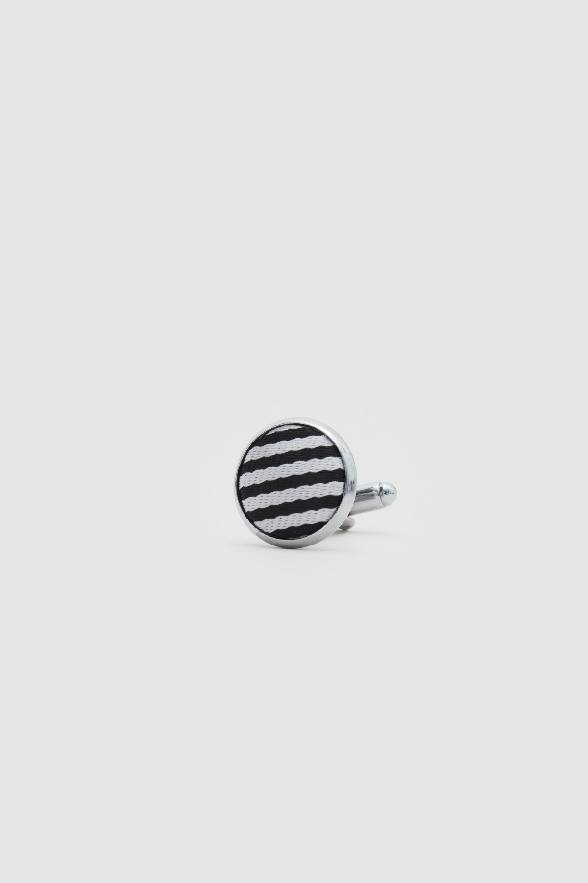https://floimages.mncdn.com/media/catalog/product/25-01/28/201438285-4-1738069065.jpg