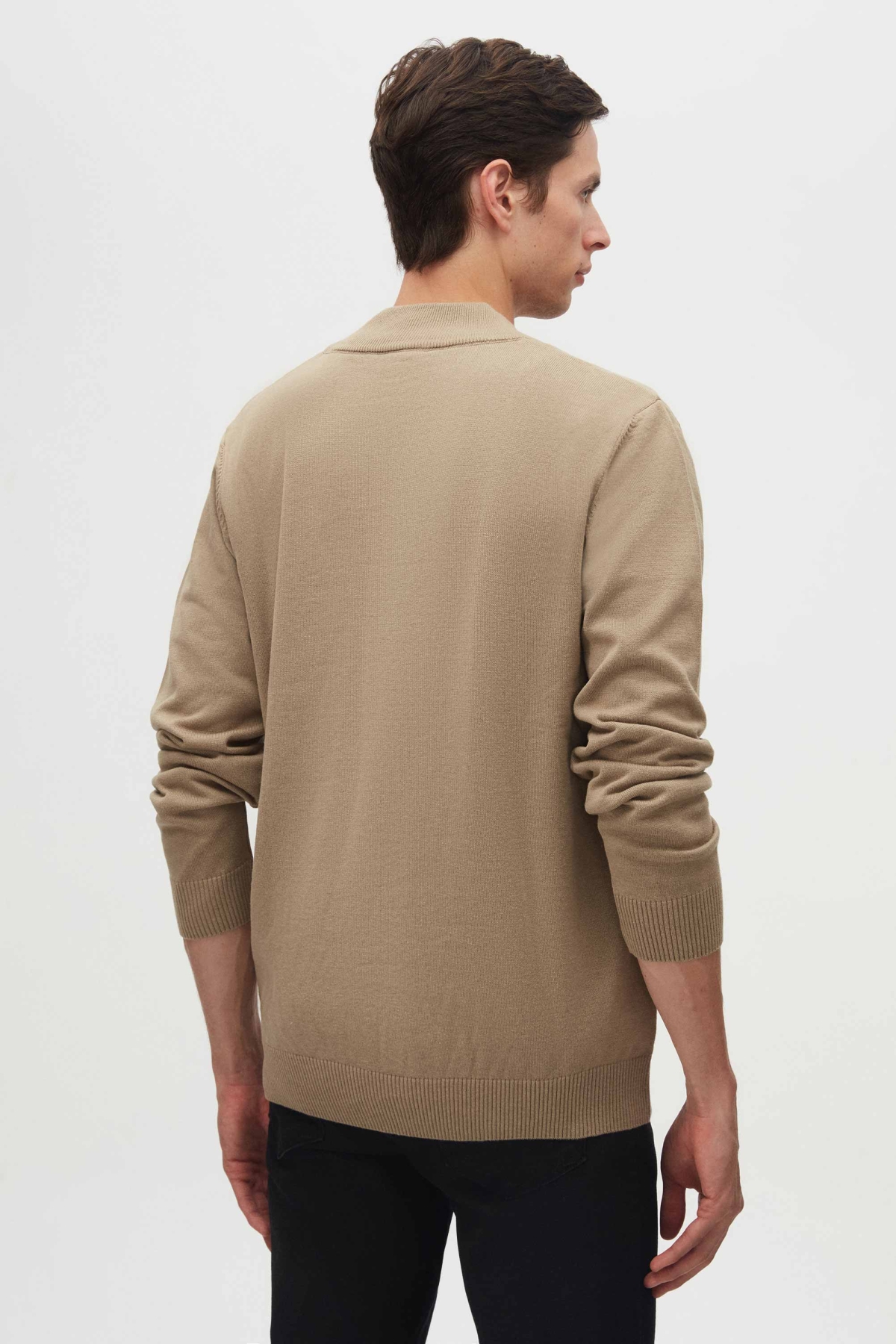 https://floimages.mncdn.com/media/catalog/product/25-01/28/201438323-3-1738069313.jpg
