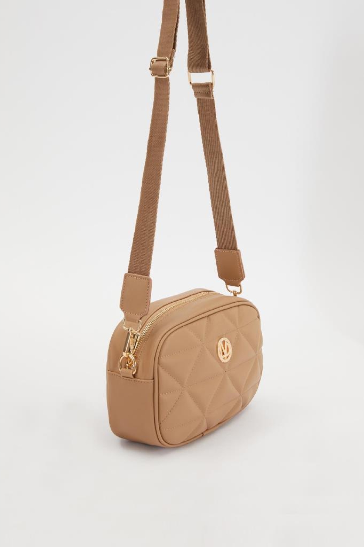 https://floimages.mncdn.com/media/catalog/product/25-01/28/201438356-3-1738079504.jpg