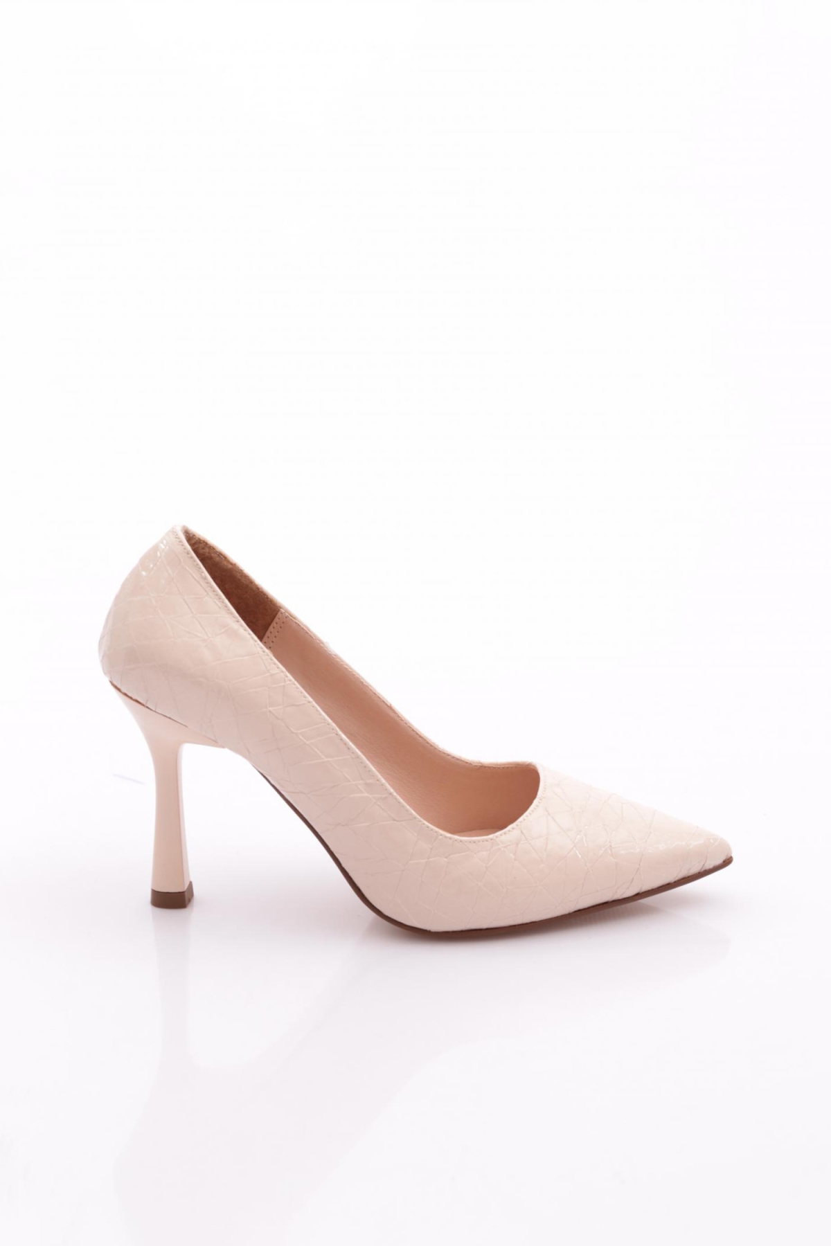 K905 Kadin Topuklu Ayakkabi - Görsel 2