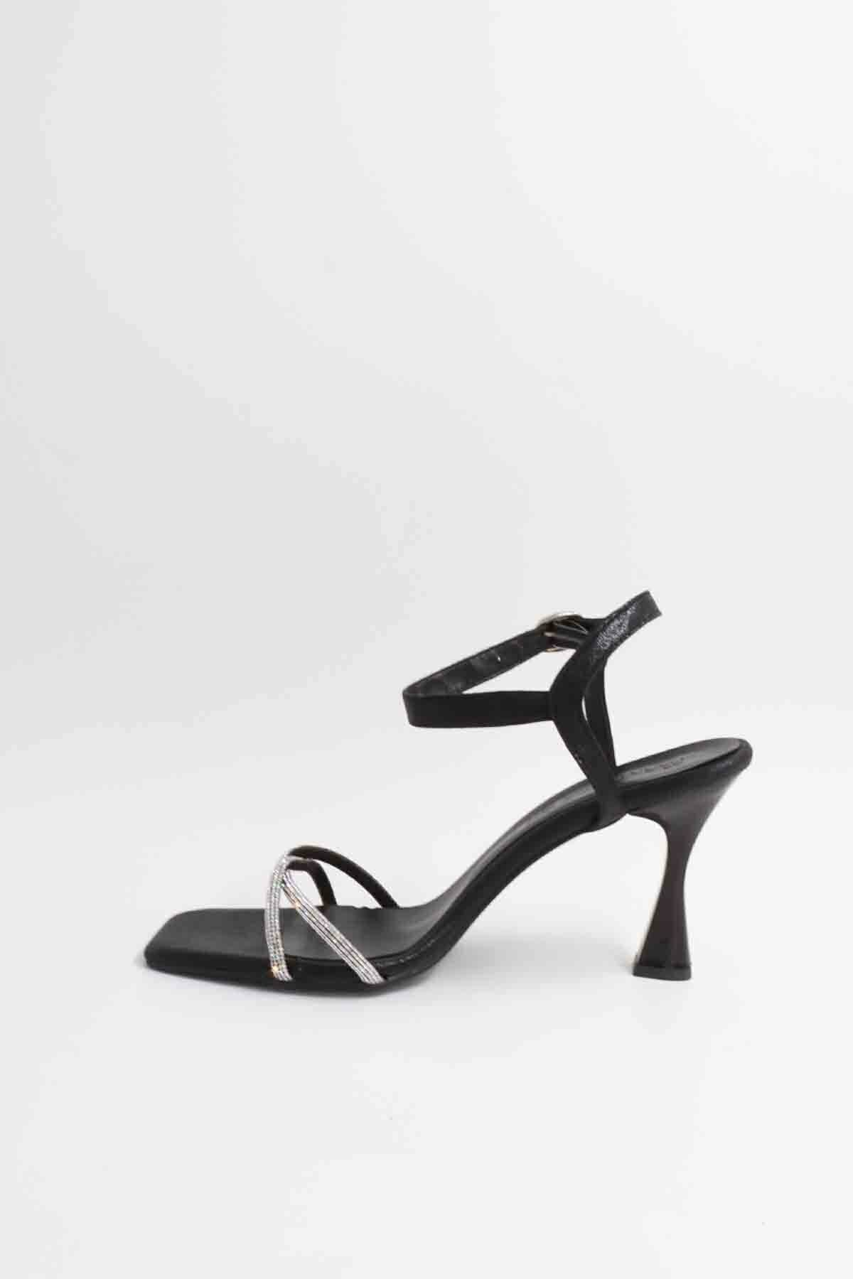 Kadeh Topuk Tek Bant Taşlı Abiye Kadın Topuklu Ayakkabı - Görsel 5