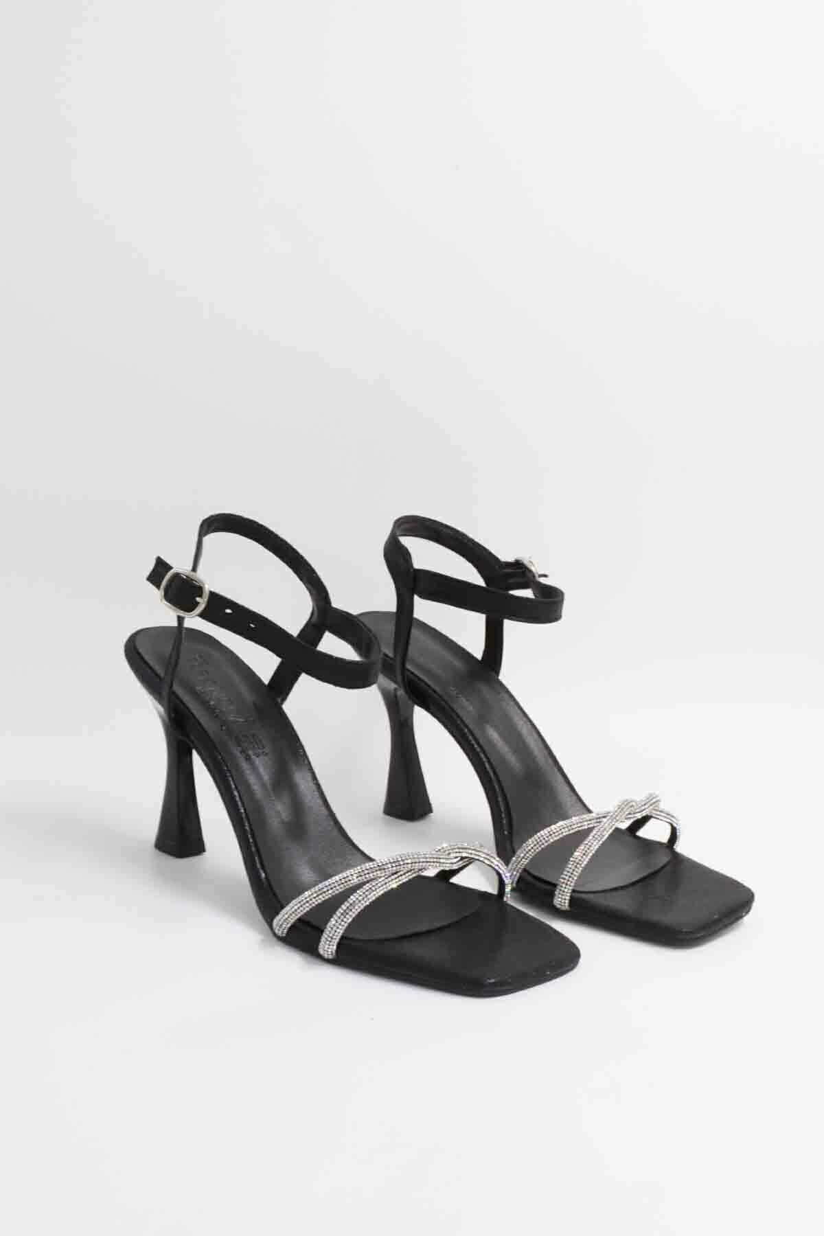 Kadeh Topuk Tek Bant Taşlı Abiye Kadın Topuklu Ayakkabı - Görsel 6