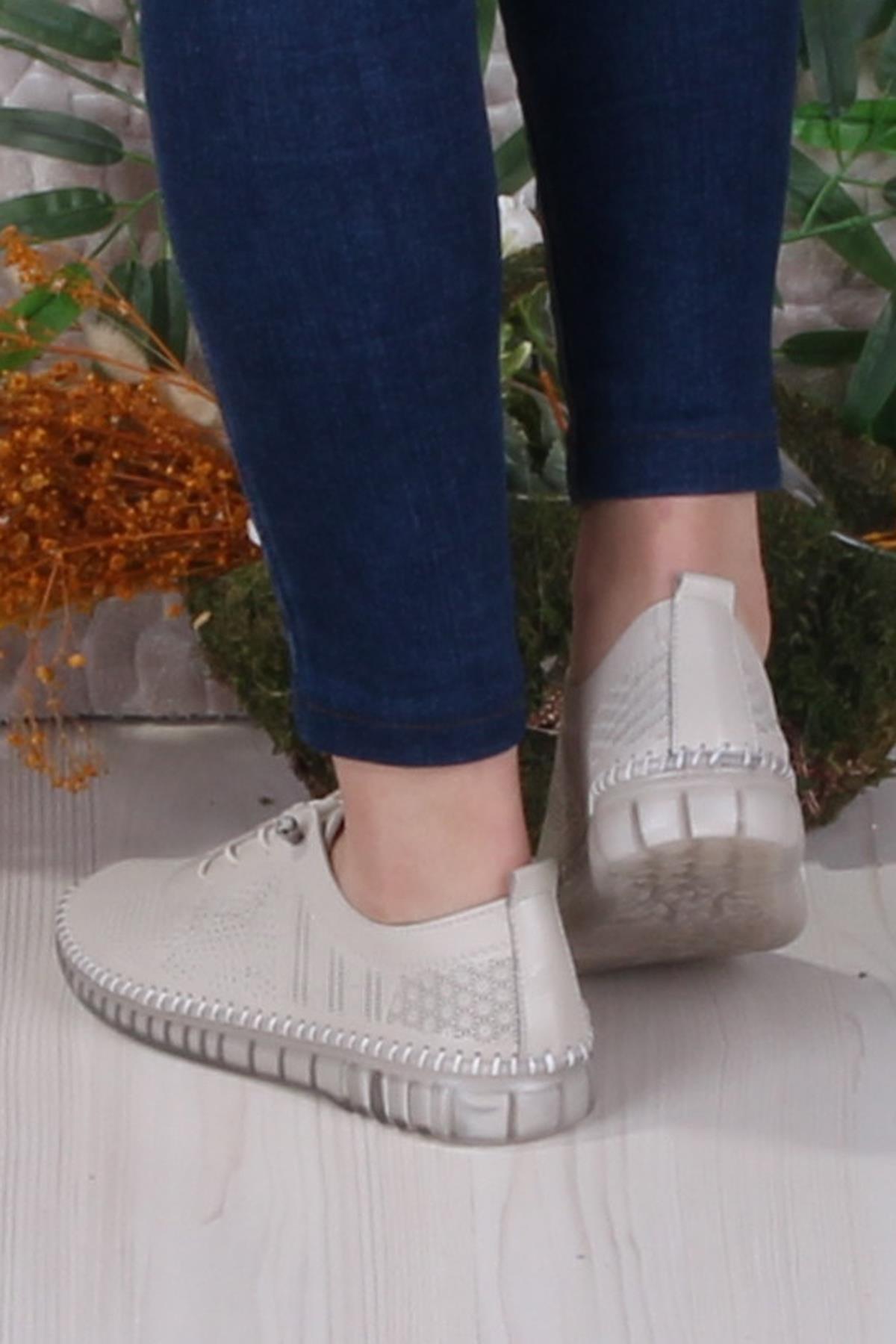 4243 Yumuşak Rahat Esnek Lastik Bağcıklı Hakiki Deri Kadın Ayakkabı - Görsel 5