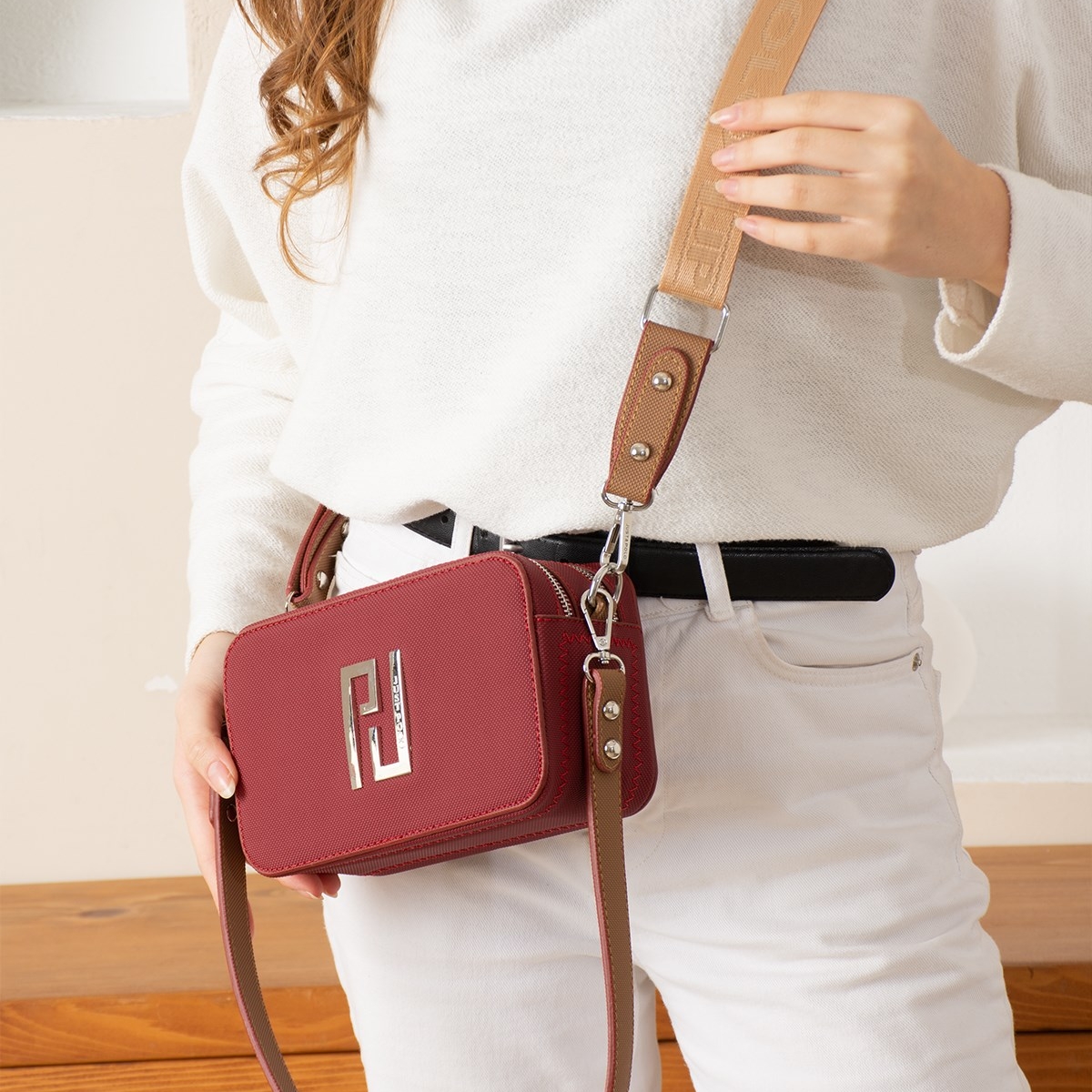 Just PoloKadın Çapraz Askılı 2 Bölmeli Kutu Mini Omuz Ve El Çantası PBU5024