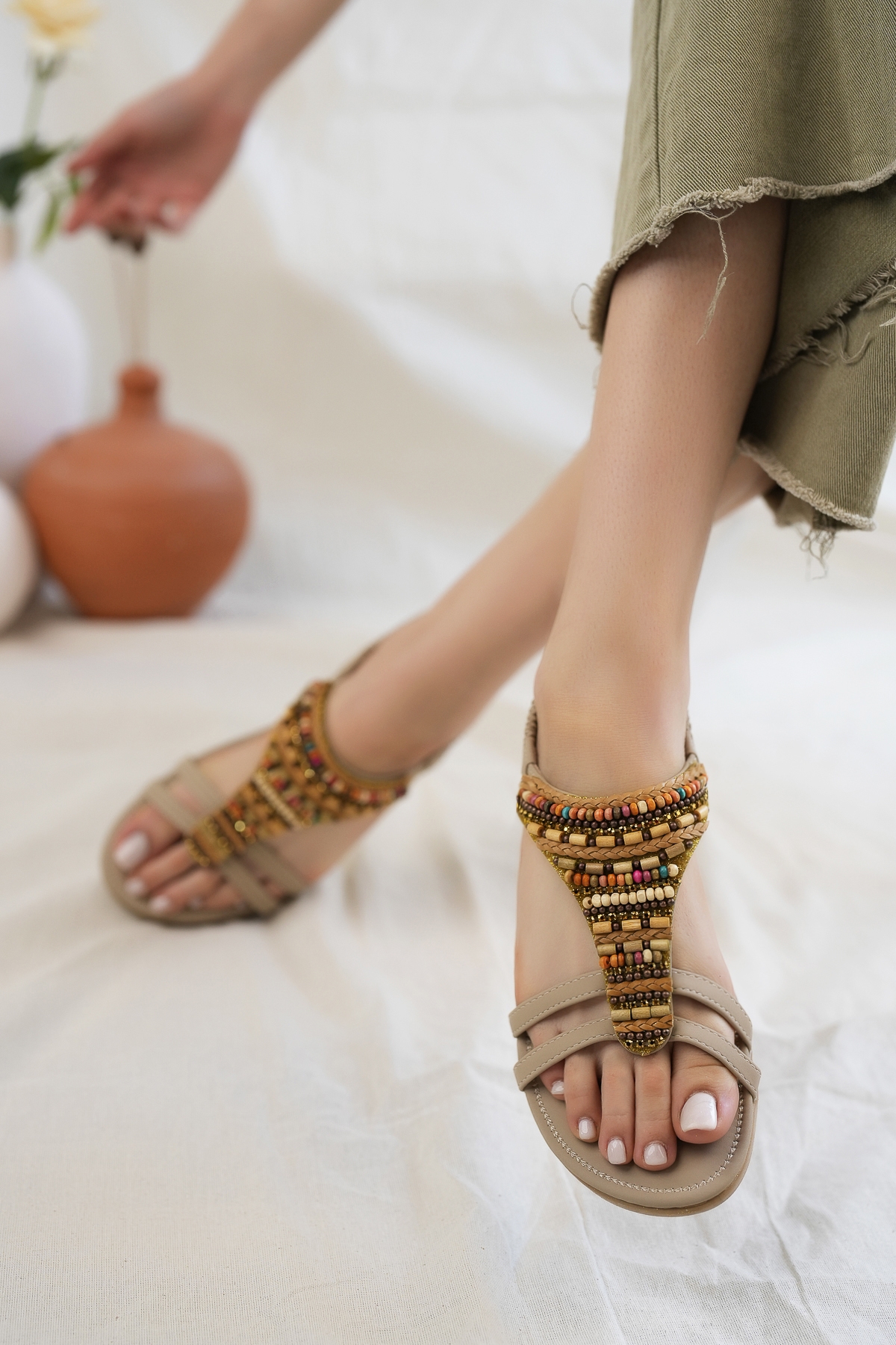 Rebeca Anatomik Fashion Taşlı Günlük Kadın Sandalet - Görsel 3