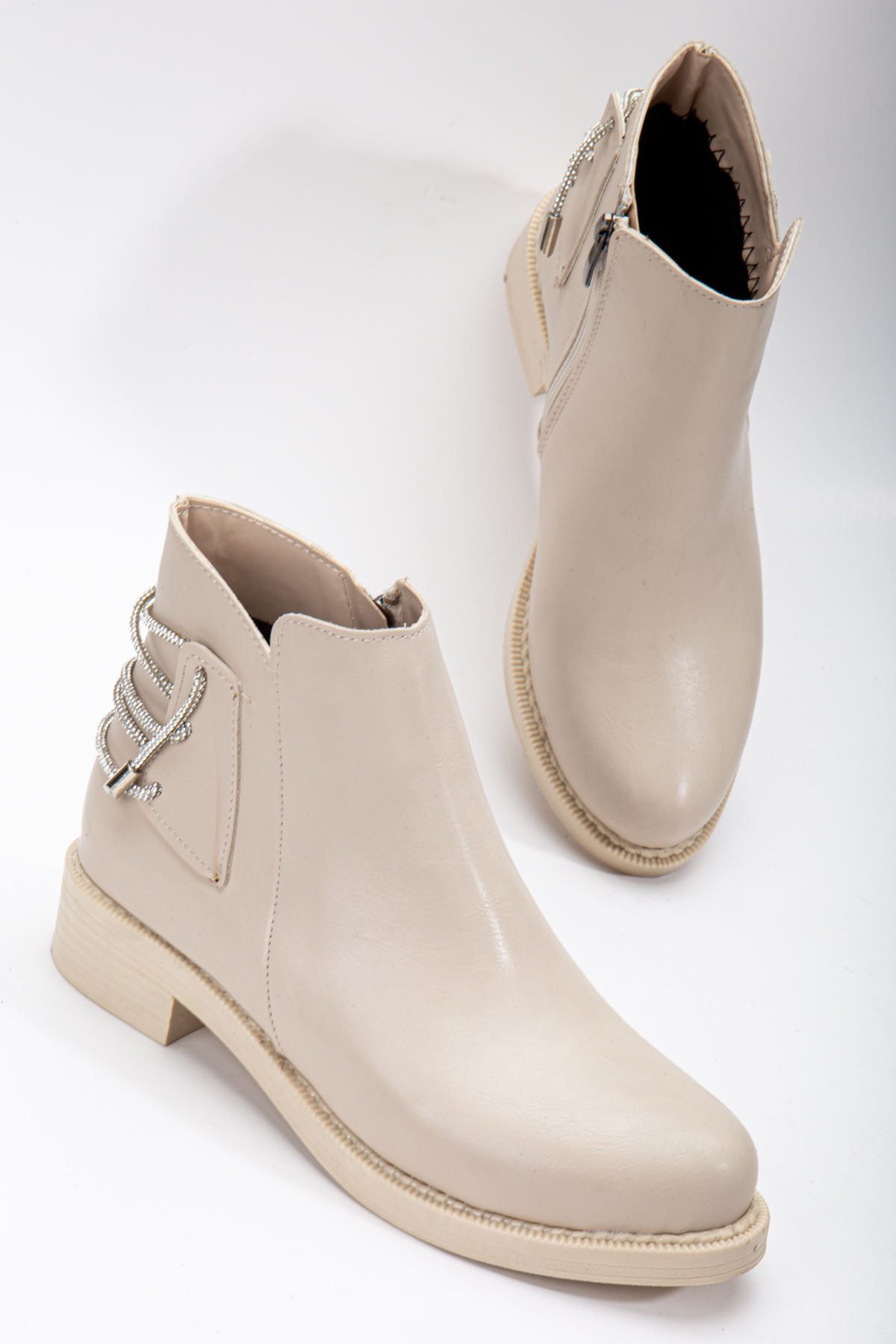 Kadın Ten Cilt Termo Taban Arkası Taşlı İp Geçişli Fermuarlı Kısa Topuklu Bot - Görsel 3