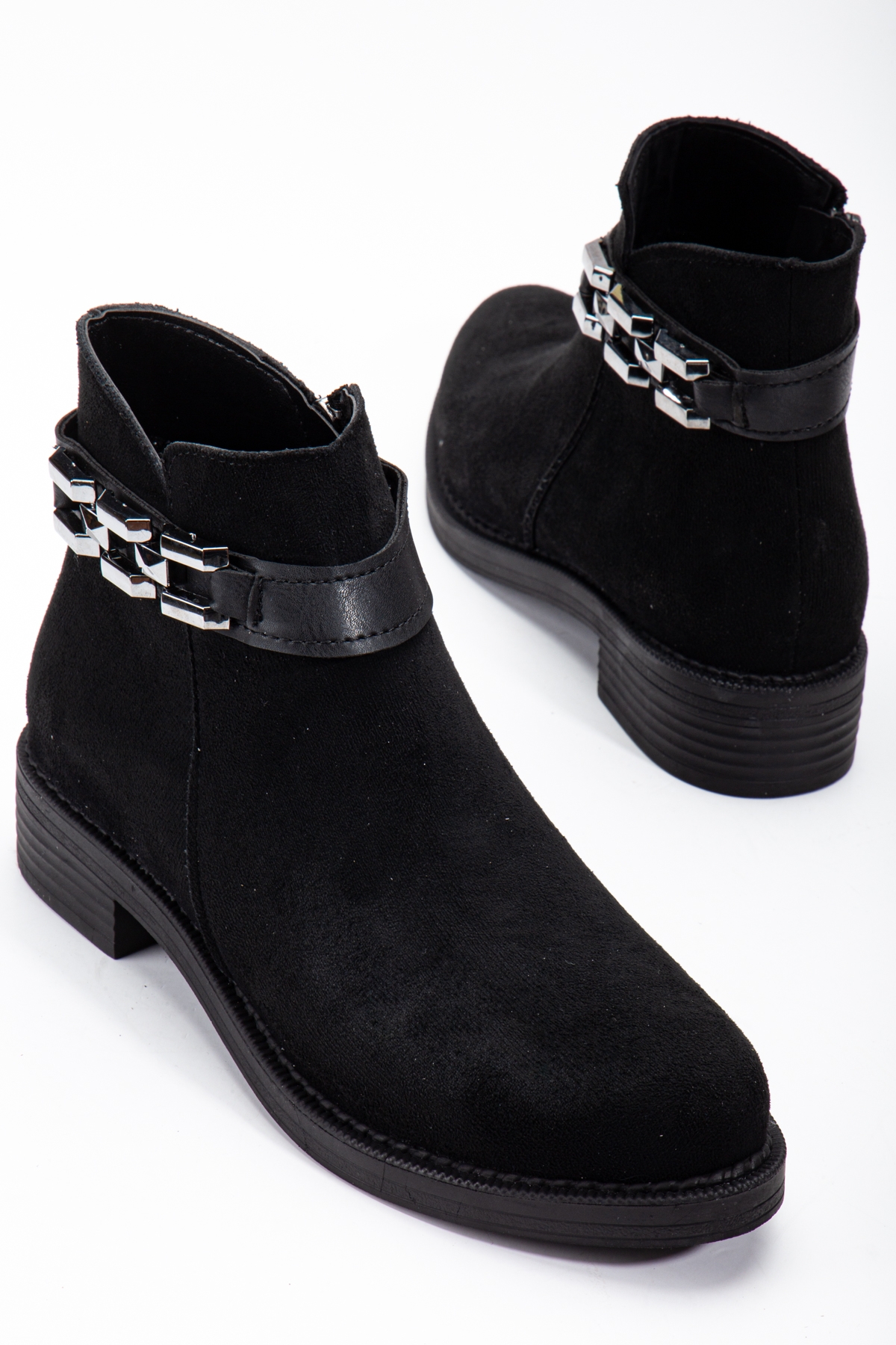 Kadın Siyah Süet Termo Taban Zincir Detaylı Fermuarlı Kısa Topuklu Bot - Görsel 4