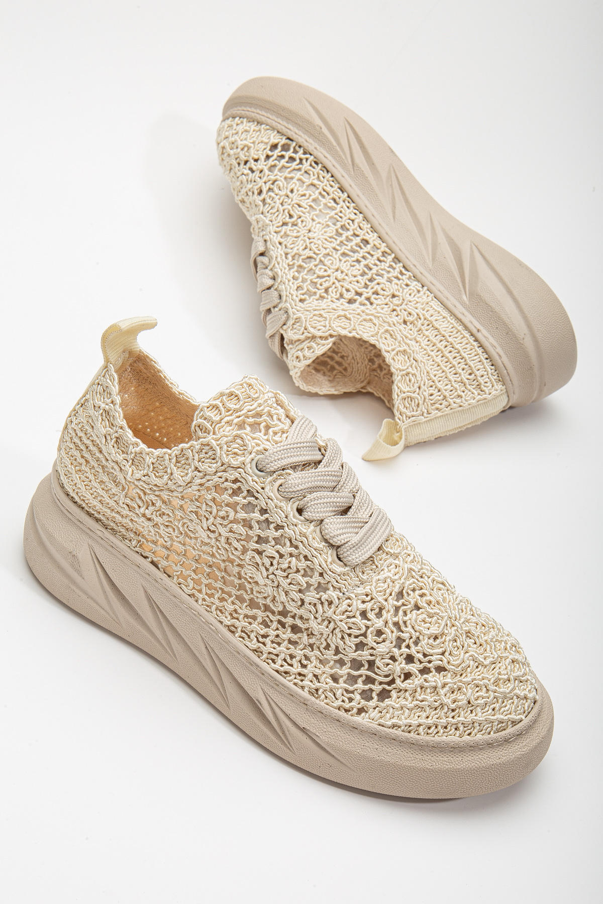 Kadın Ten Dantel Kumaş Kalın Taban Bağcıklı Spoır Ayakkabı - Görsel 2