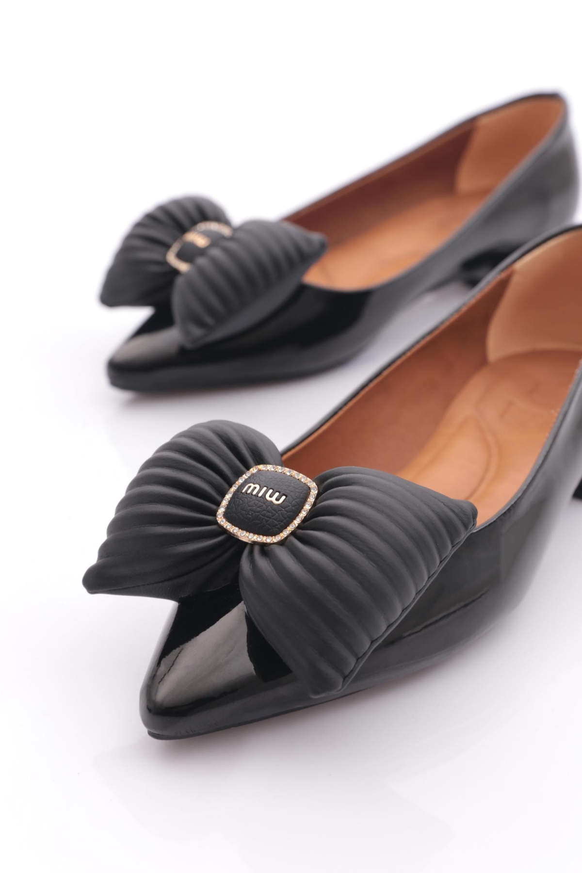 2898 Kadin Fiyonk Detayli Sivri Burun Babet - Görsel 5