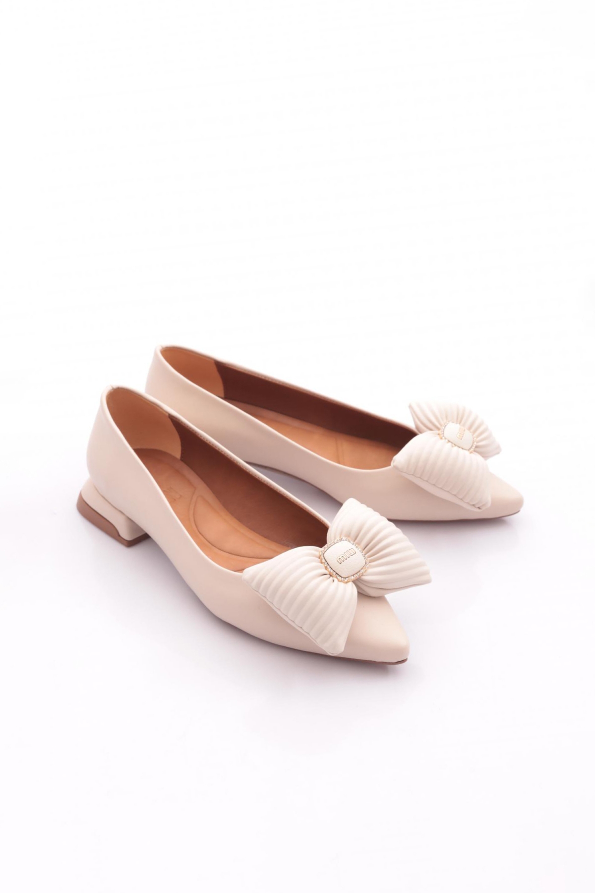 2898 Kadin Fiyonk Detayli Sivri Burun Babet - Görsel 3