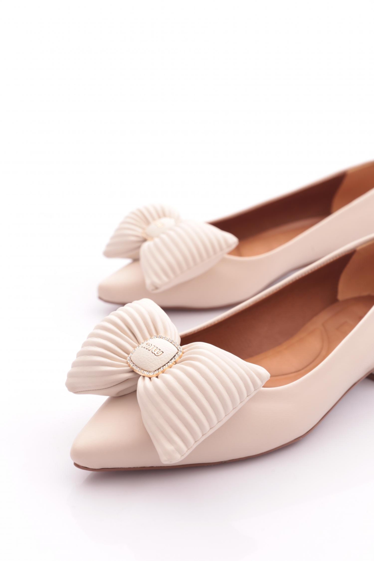 2898 Kadin Fiyonk Detayli Sivri Burun Babet - Görsel 5