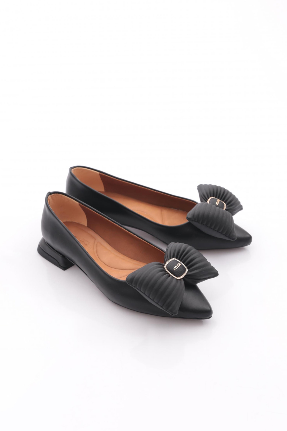 2898 Kadin Fiyonk Detayli Sivri Burun Babet - Görsel 3