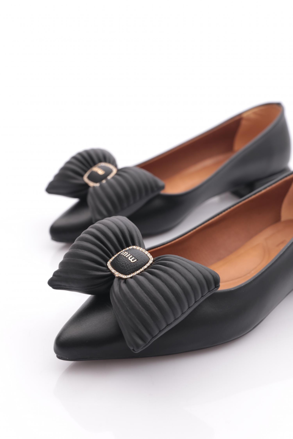 2898 Kadin Fiyonk Detayli Sivri Burun Babet - Görsel 5