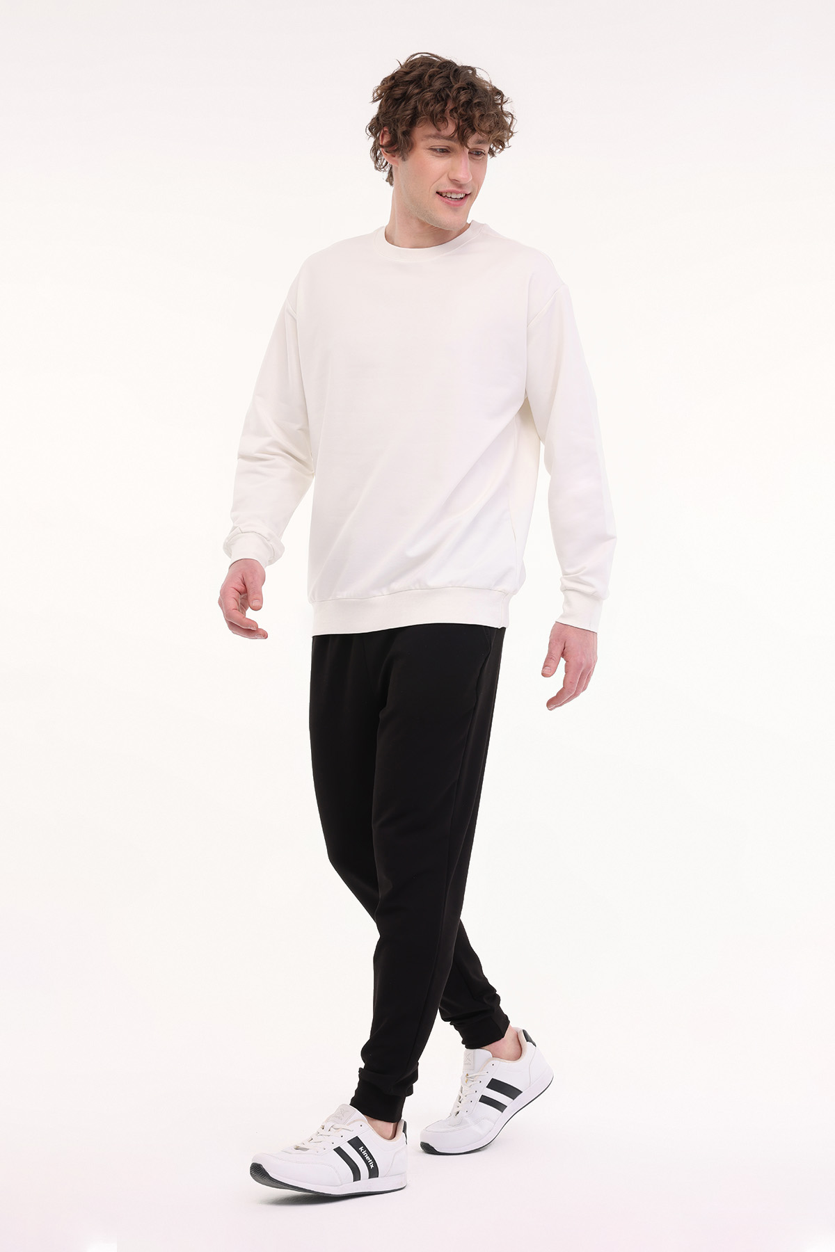 https://floimages.mncdn.com/media/catalog/product/25-02/11/101938940_m3.JPG