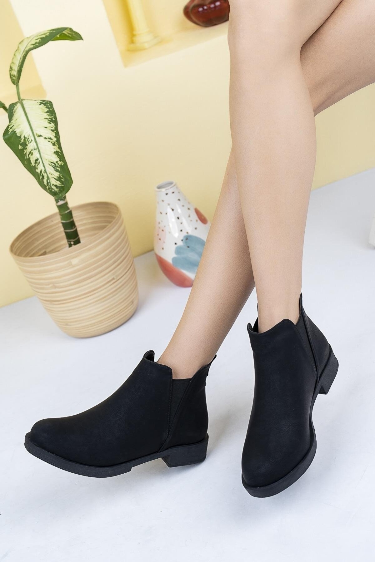 2008 Çift Lastikli Spor Kadın Bot - Görsel 4