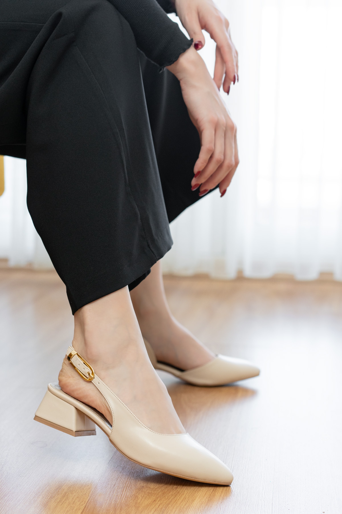 Aura Bej Yanı Tokalı (4 cm Topuk Boyu ) Sivri Burun Topuklu Babet Ayakkabı - Görsel 6