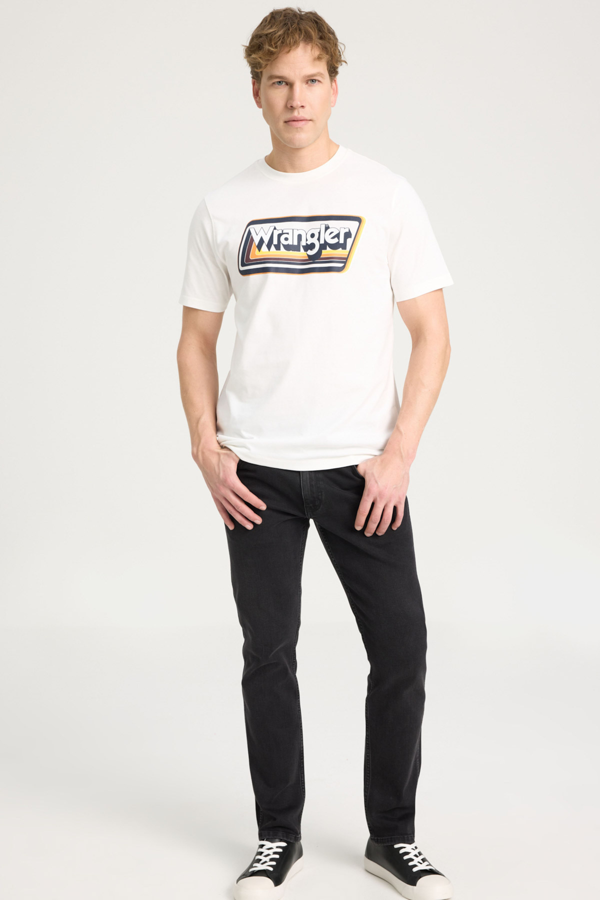 https://floimages.mncdn.com/media/catalog/product/25-02/13/101982795_m3.jpg