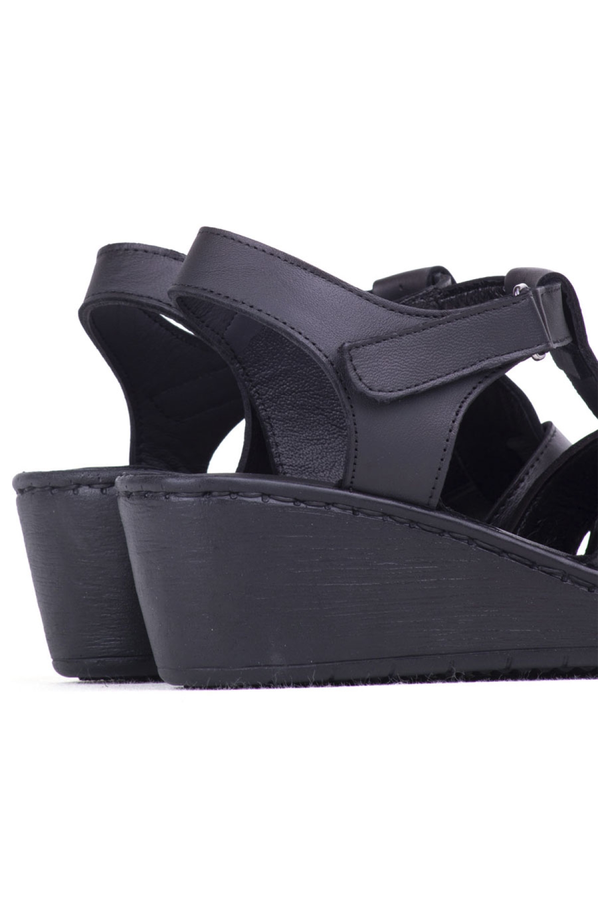 12 Hakiki Deri Yumuşak Kadın Sandalet Siyah - Görsel 5