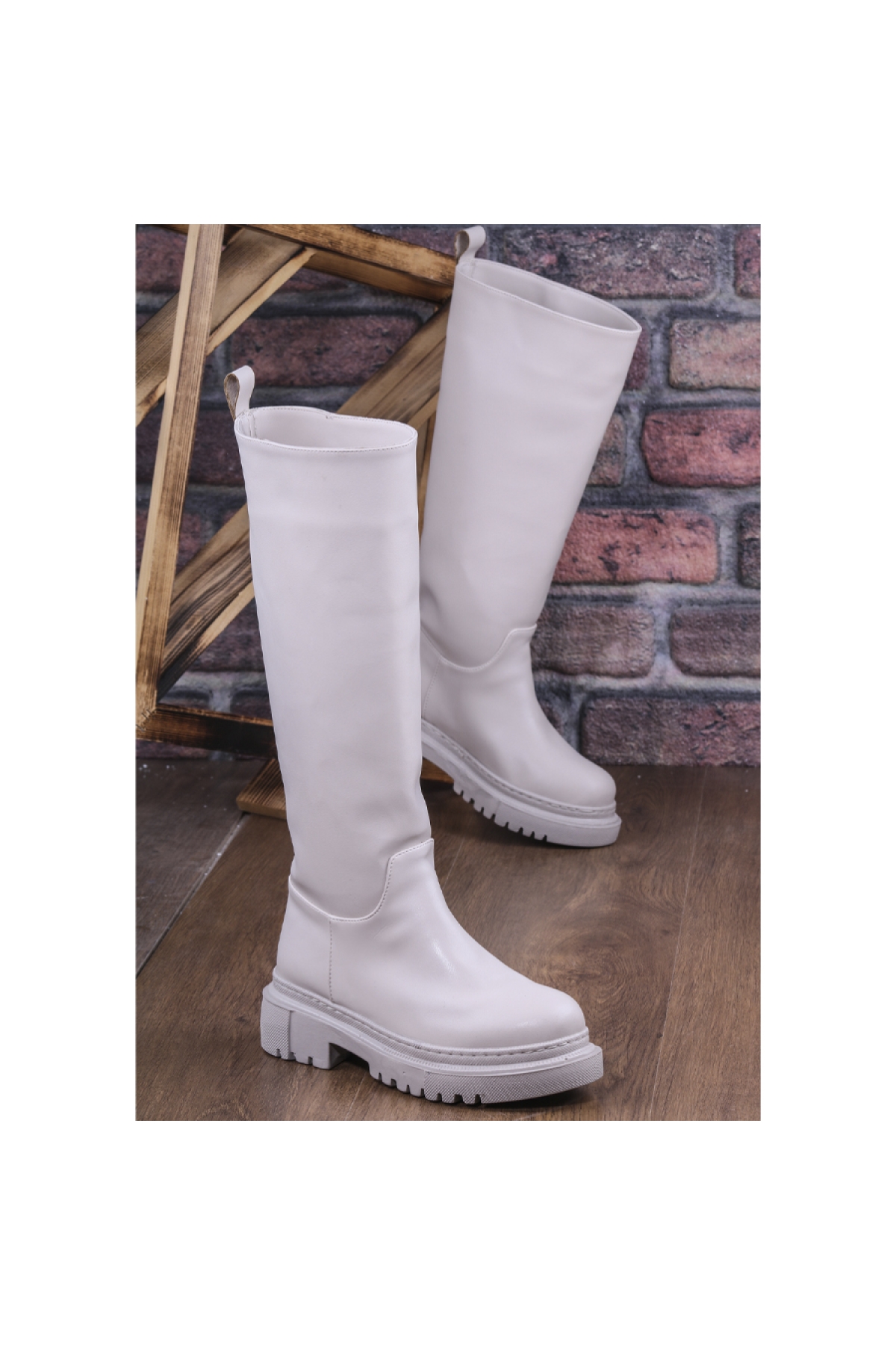 Düz Suni Deri Diz Altı Kadın Çizme Bej - Görsel 4