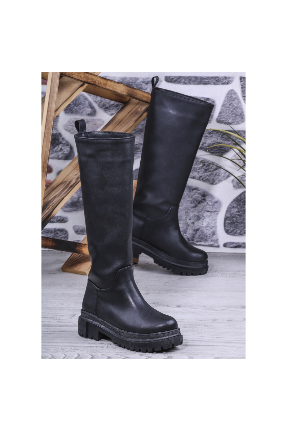 Düz Suni Deri Diz Altı Kadın Çizme Siyah - Görsel 3