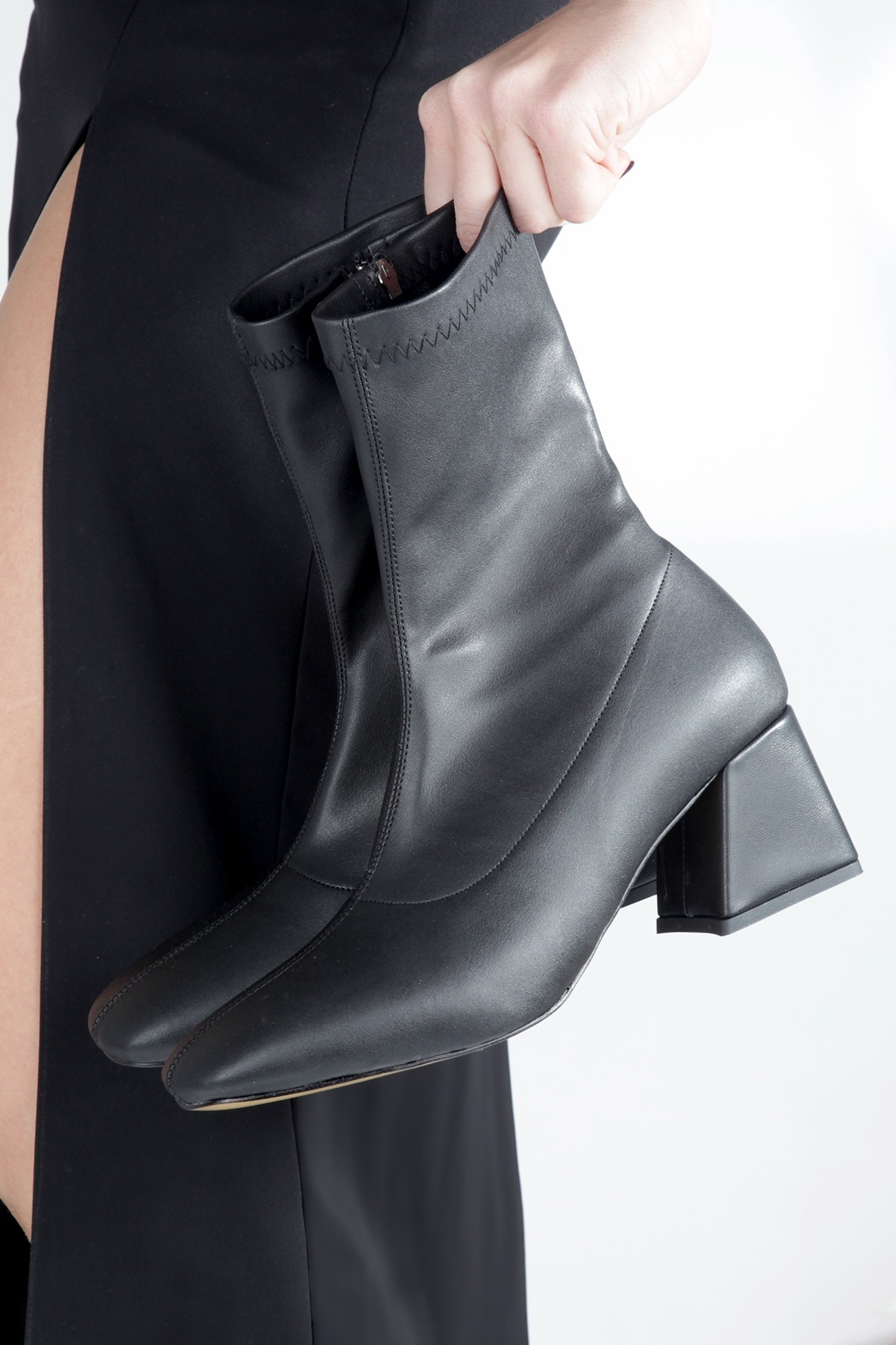 Stomer Siyah Streç Küt Burun Topuklu Bot - Görsel 7