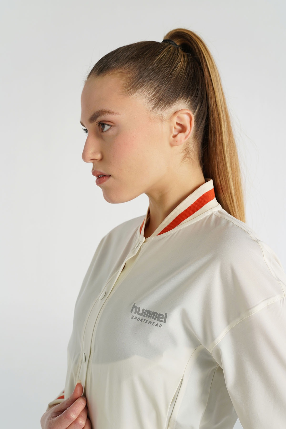 https://floimages.mncdn.com/media/catalog/product/25-02/17/201446939-2-1739773963.jpg