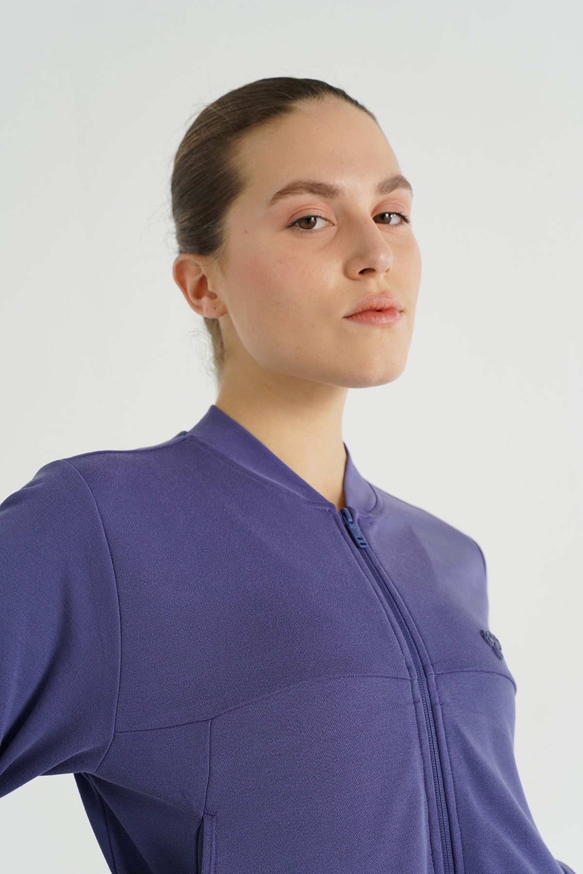 https://floimages.mncdn.com/media/catalog/product/25-02/17/201446951-6-1739774077.jpg
