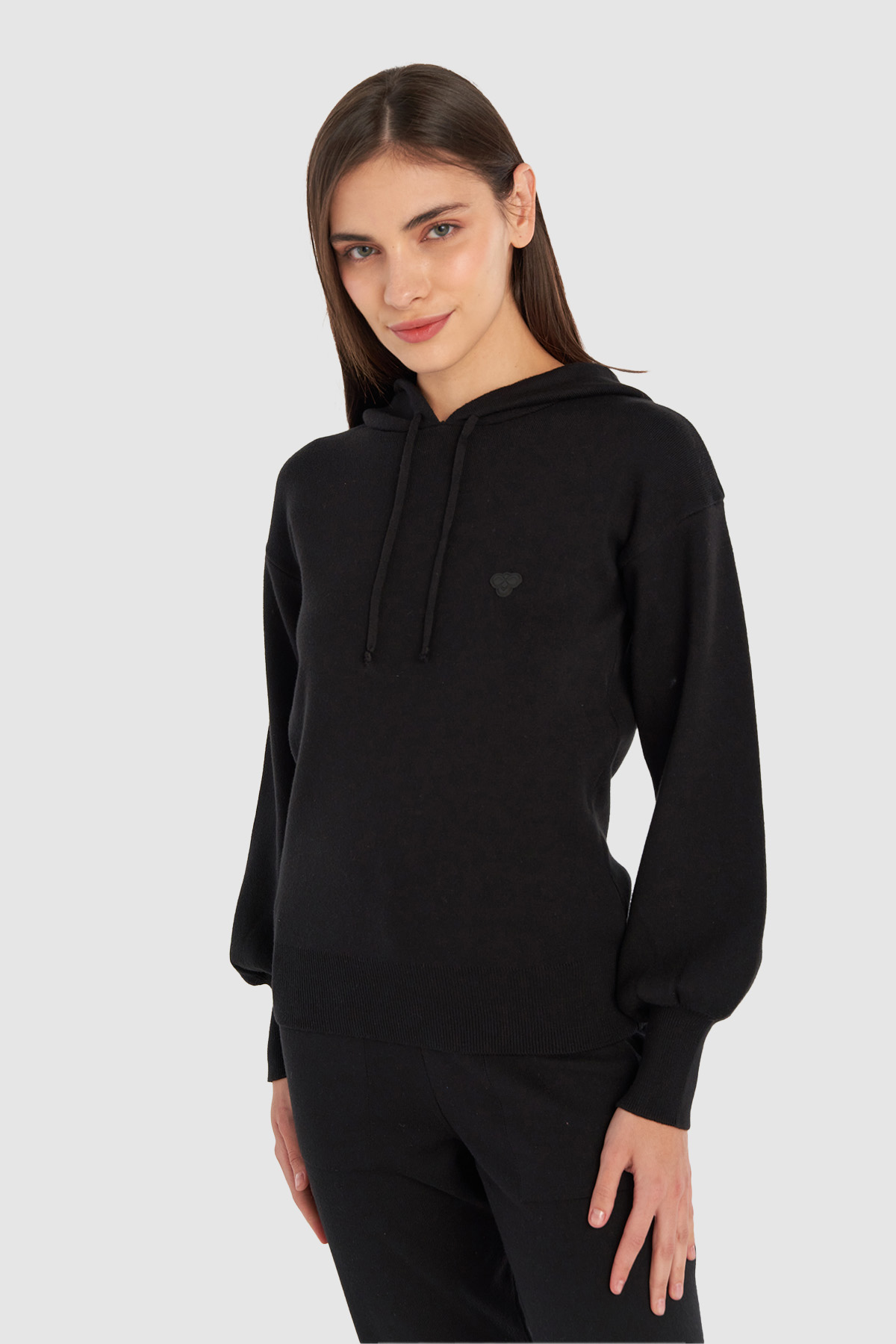 https://floimages.mncdn.com/media/catalog/product/25-02/17/201446979-1-1739774360.jpg
