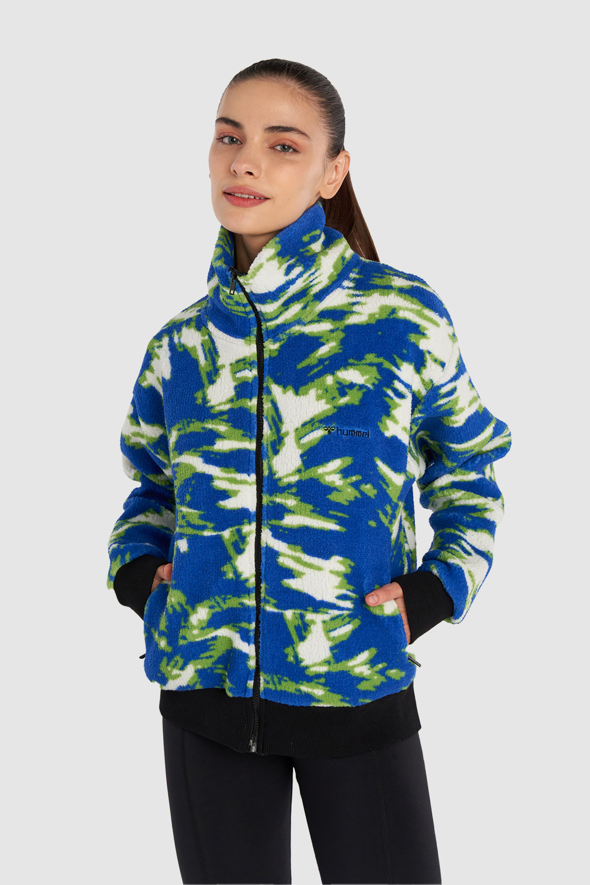 https://floimages.mncdn.com/media/catalog/product/25-02/17/201447010-1-1739774596.jpg