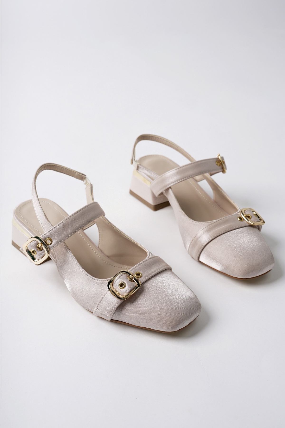 GİGİ Arkası Açık Küt Burun Çift Kemerli Kadın Günlük Klasik Kısa Topuklu Ayakkabı - Görsel 3