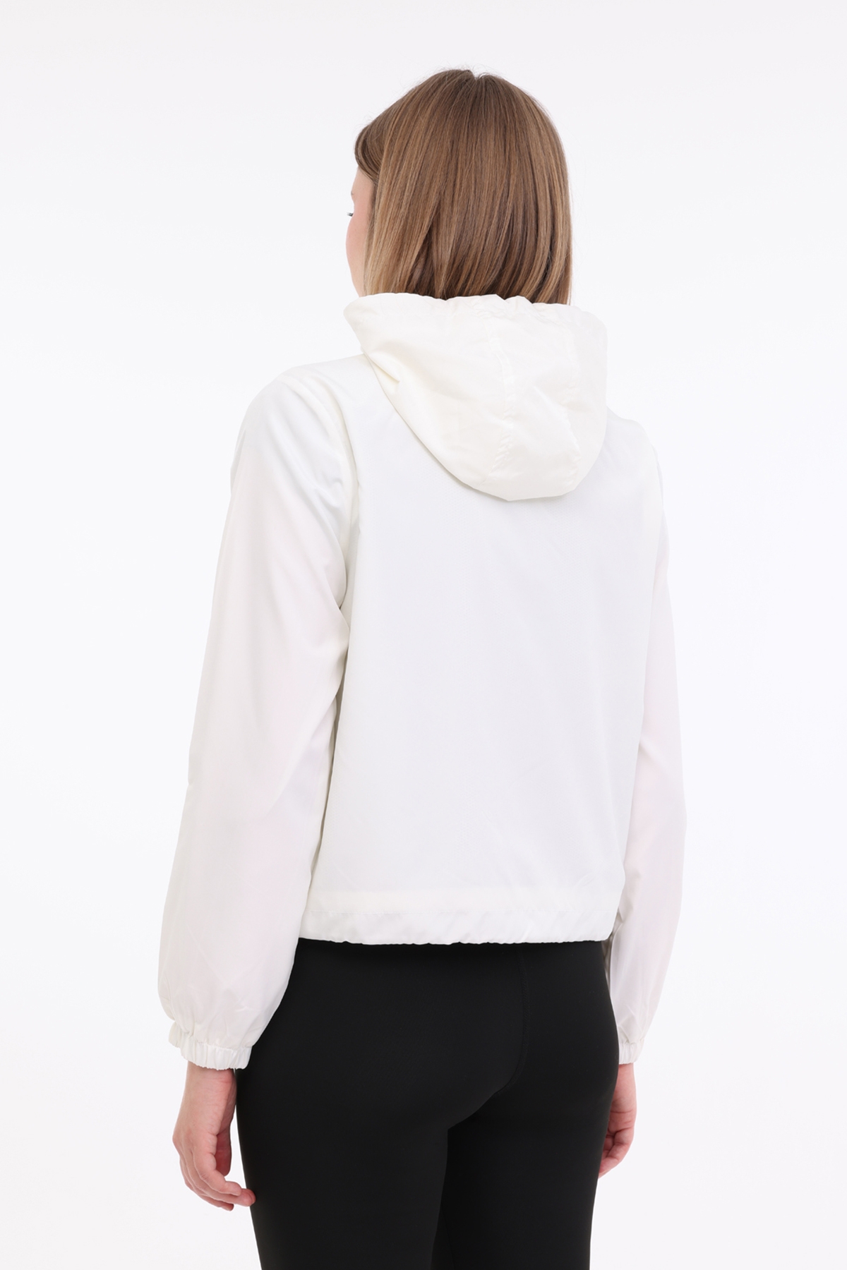 https://floimages.mncdn.com/media/catalog/product/25-02/18/101946343_m2.JPG