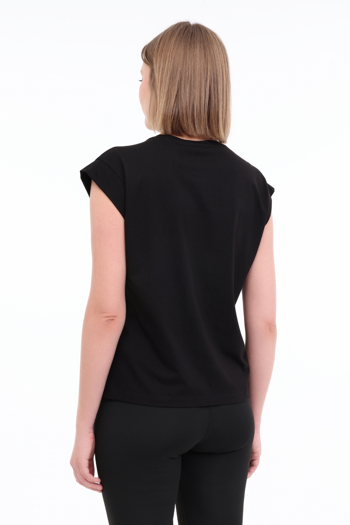 https://floimages.mncdn.com/media/catalog/product/25-02/18/101971315_m2.JPG