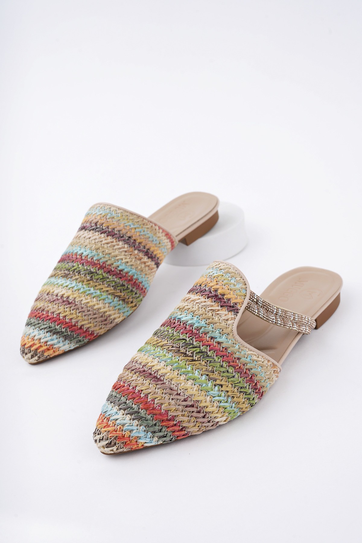 JAYLİN Önü Kapalı Kadın Taşlı Günlük Hasır Terlik - Görsel 3