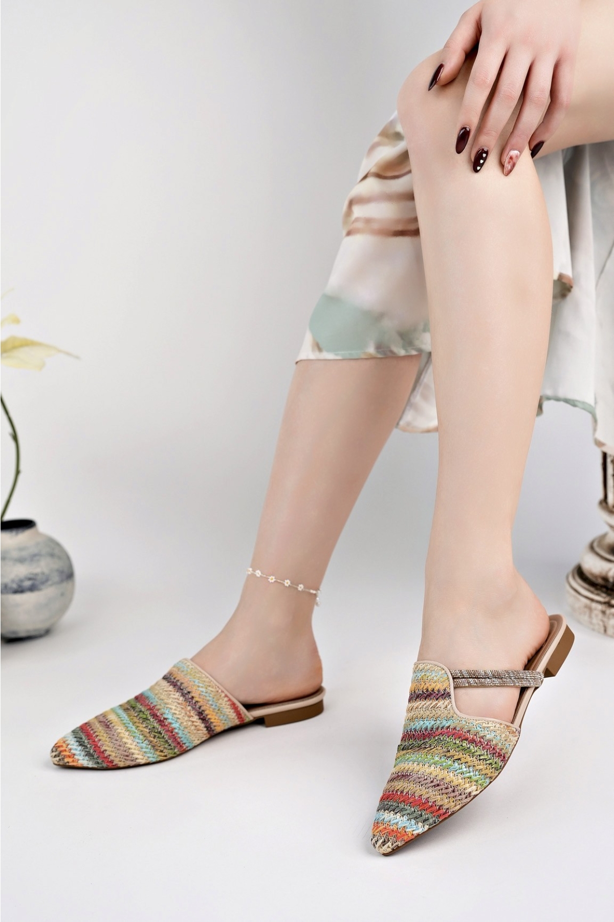 JAYLİN Önü Kapalı Kadın Taşlı Günlük Hasır Terlik - Görsel 6