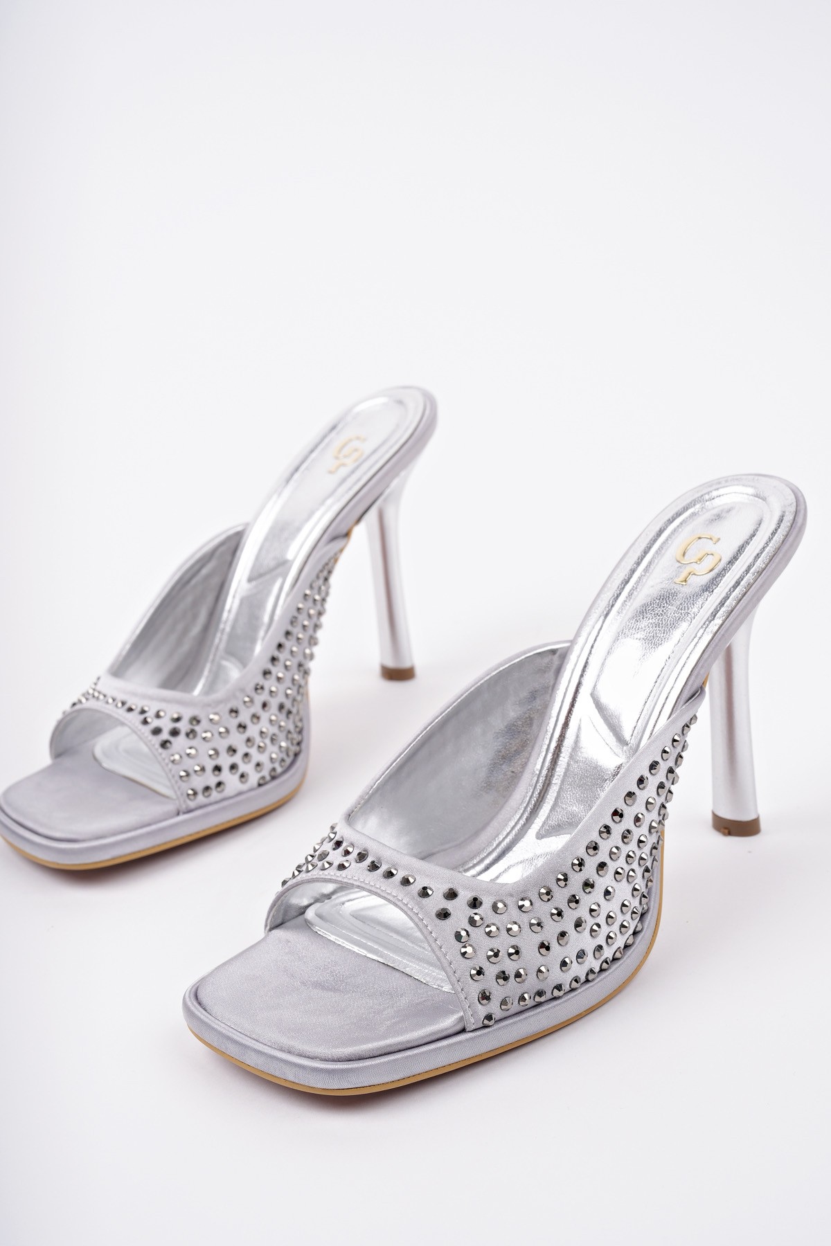 PUJA Küt Burun İnce Topuklu Taşlı Kadın Topuklu Terlik - Görsel 3