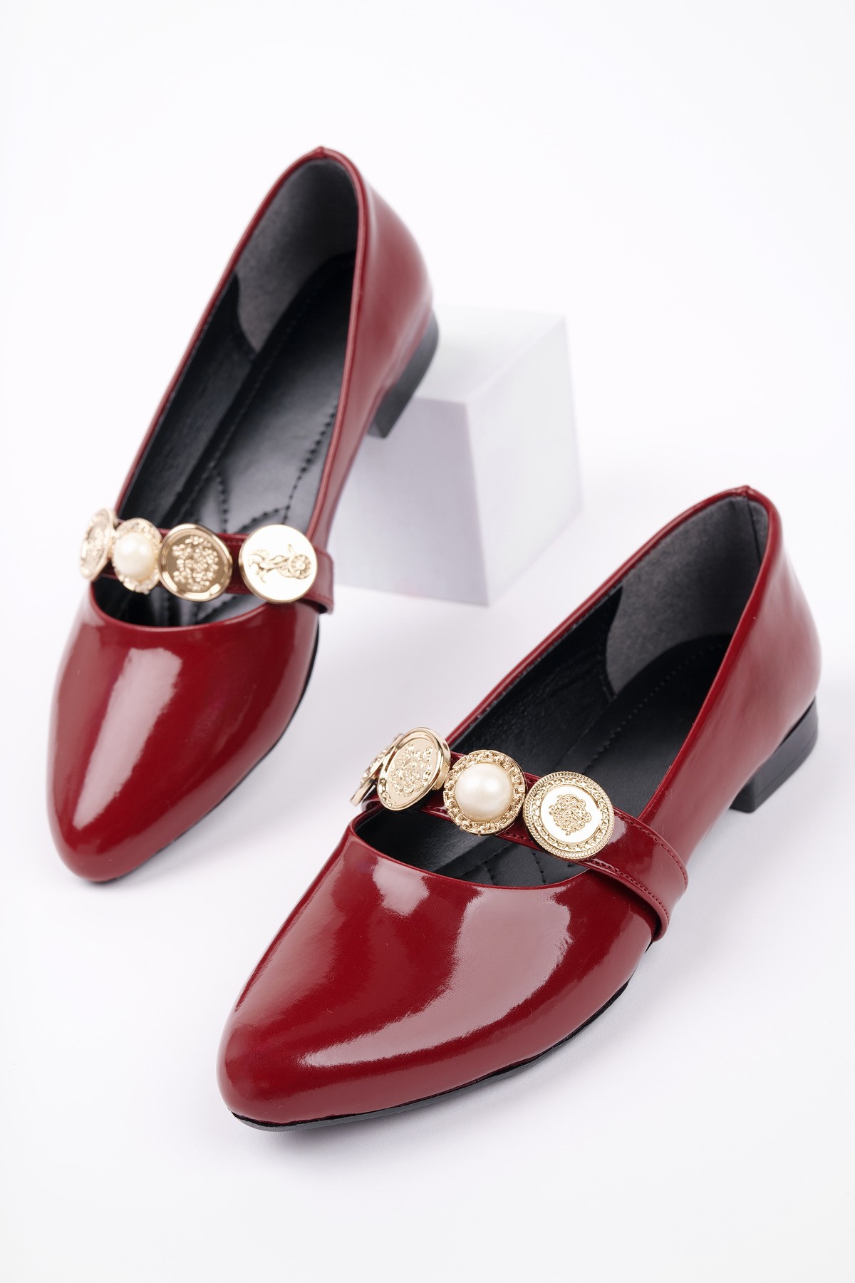 POENA Broş Detaylı Tek Bantlı Günlük Kadın Babet - Görsel 3